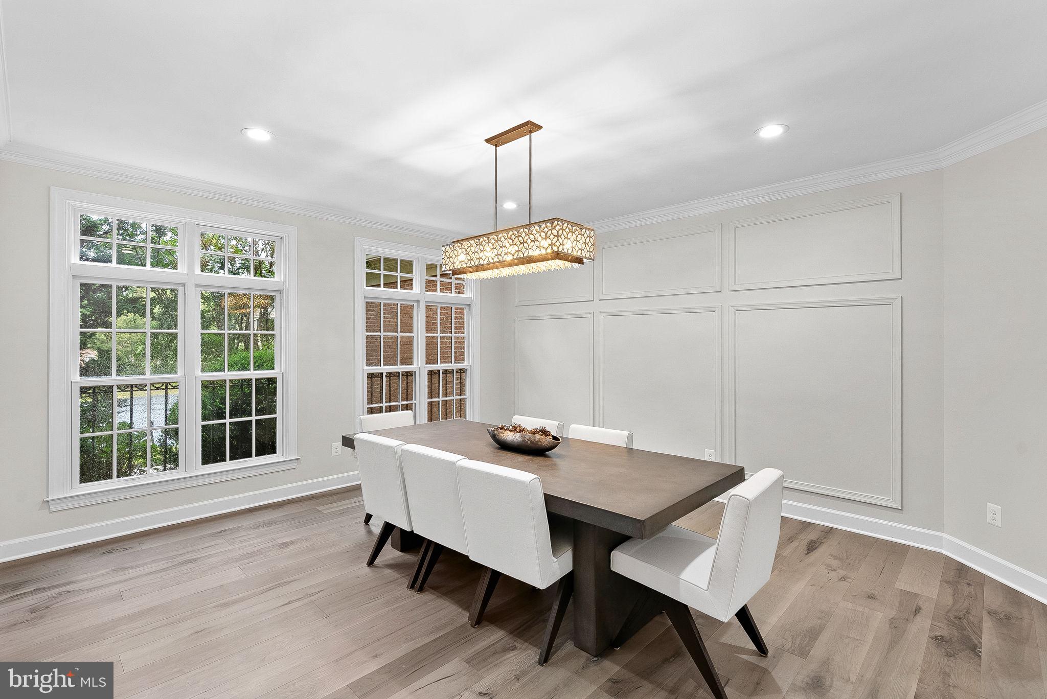 RED CEDAR WEST - Residential