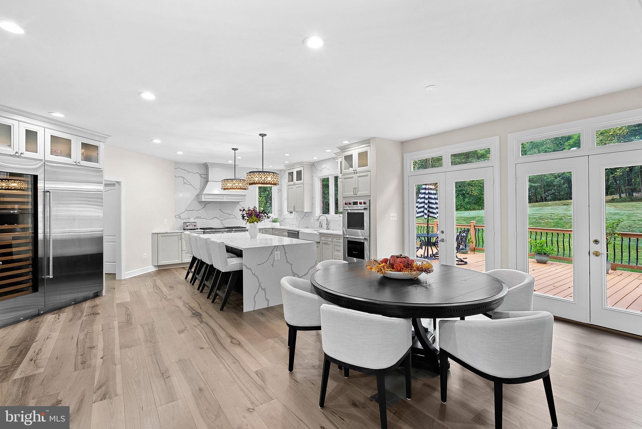 RED CEDAR WEST - Residential