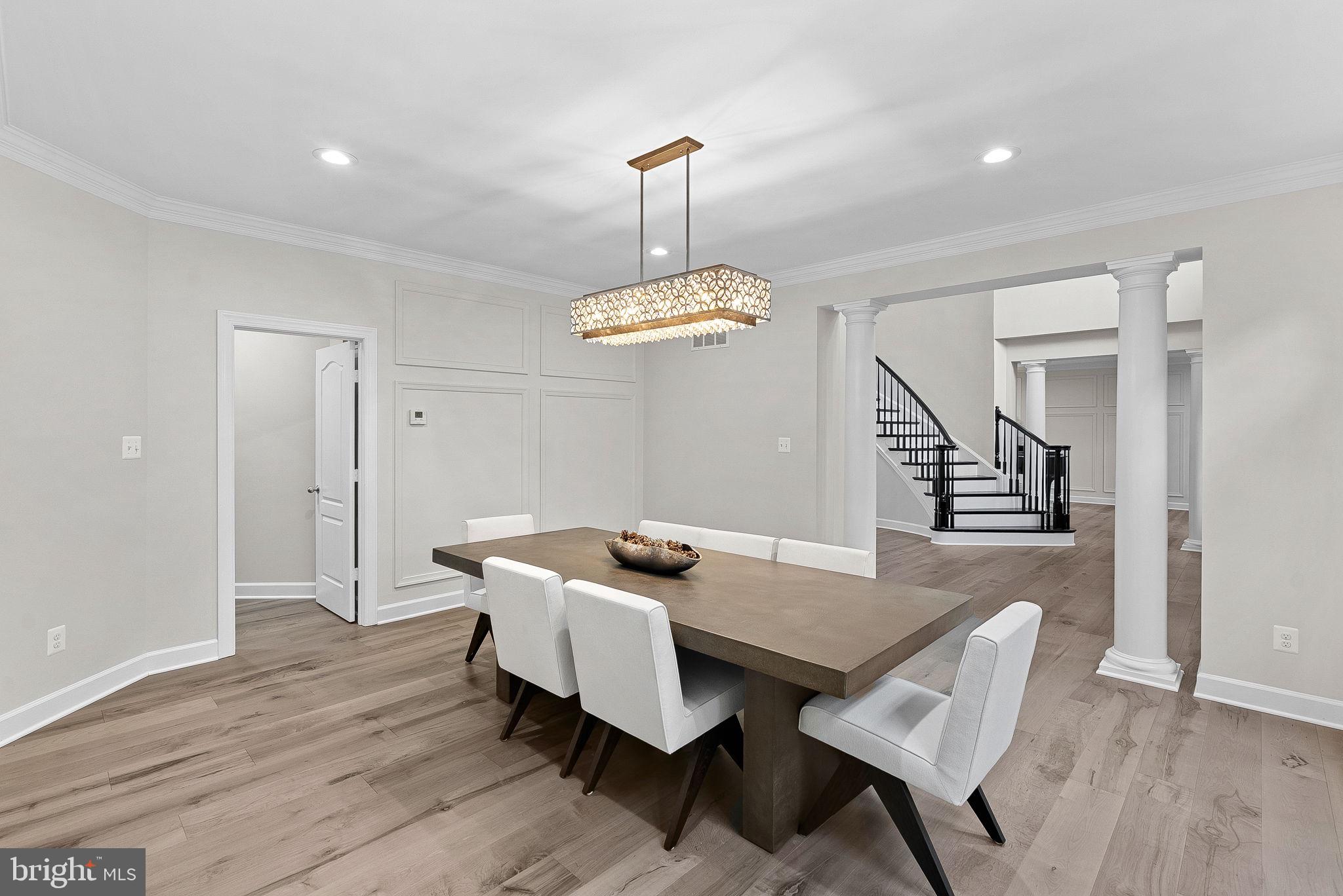 RED CEDAR WEST - Residential