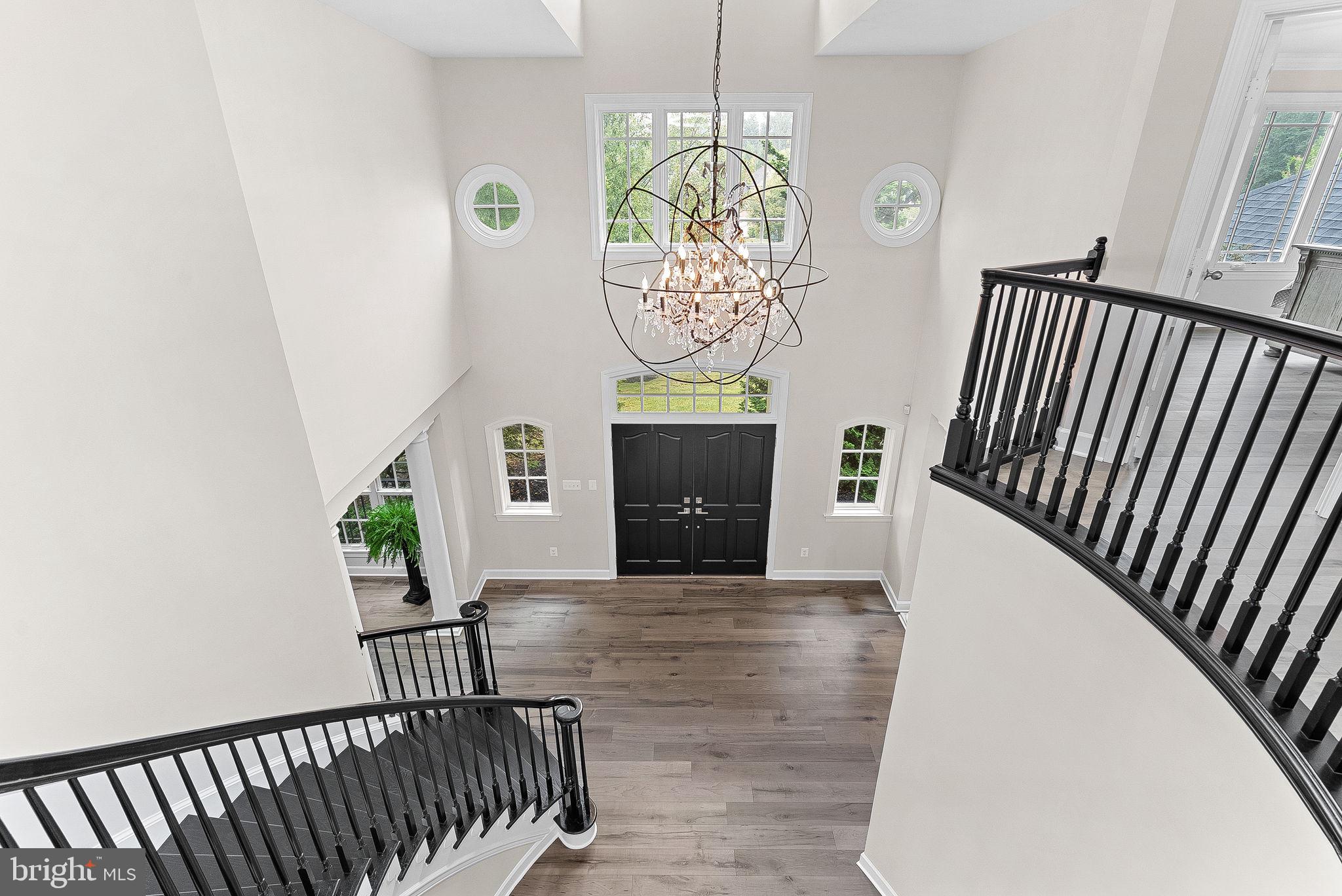 RED CEDAR WEST - Residential