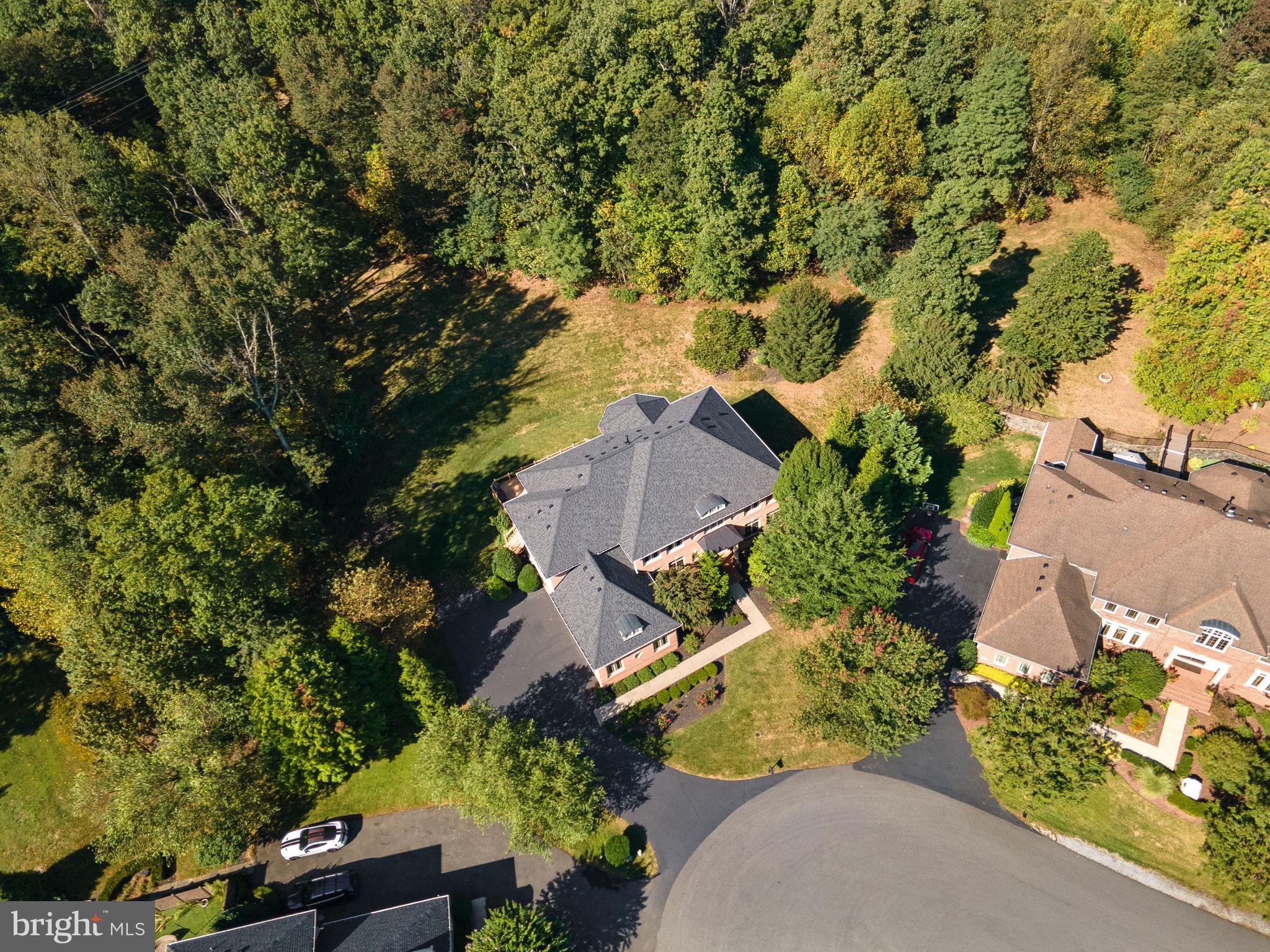 RED CEDAR WEST - Residential