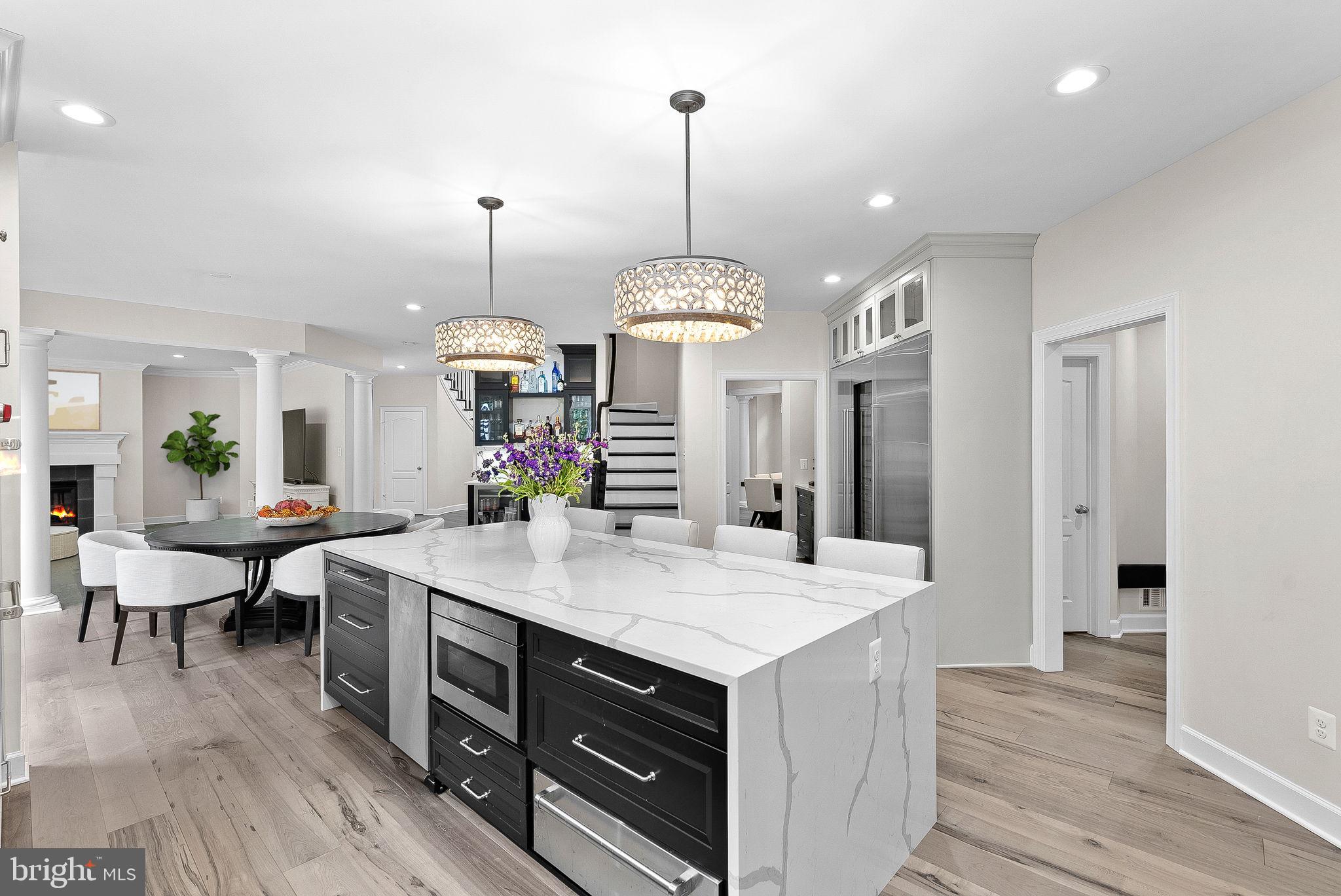 RED CEDAR WEST - Residential