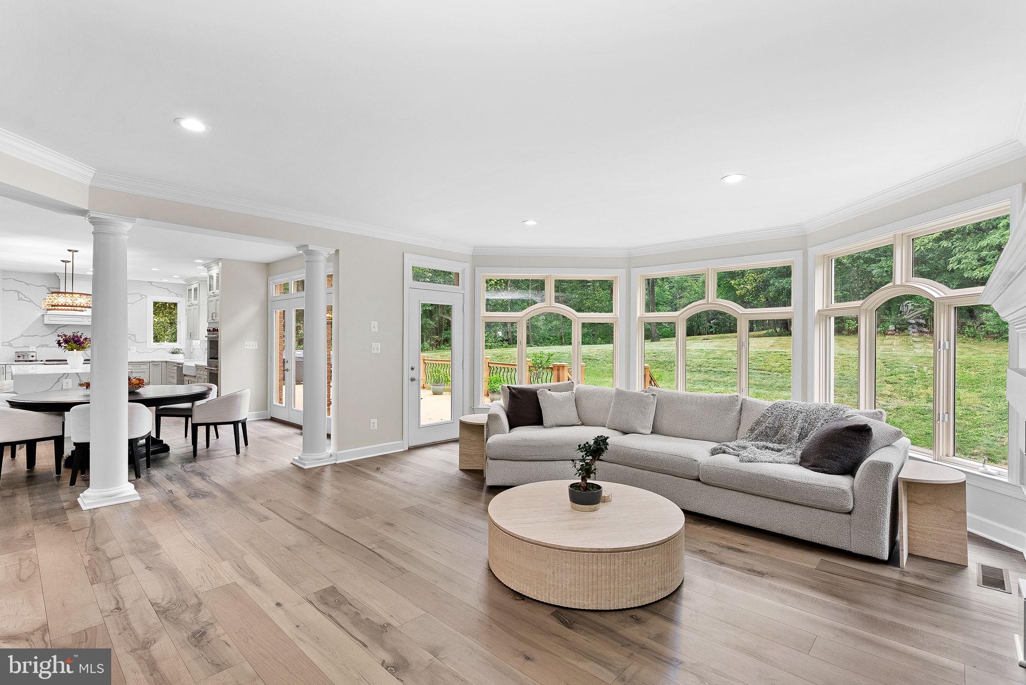 RED CEDAR WEST - Residential