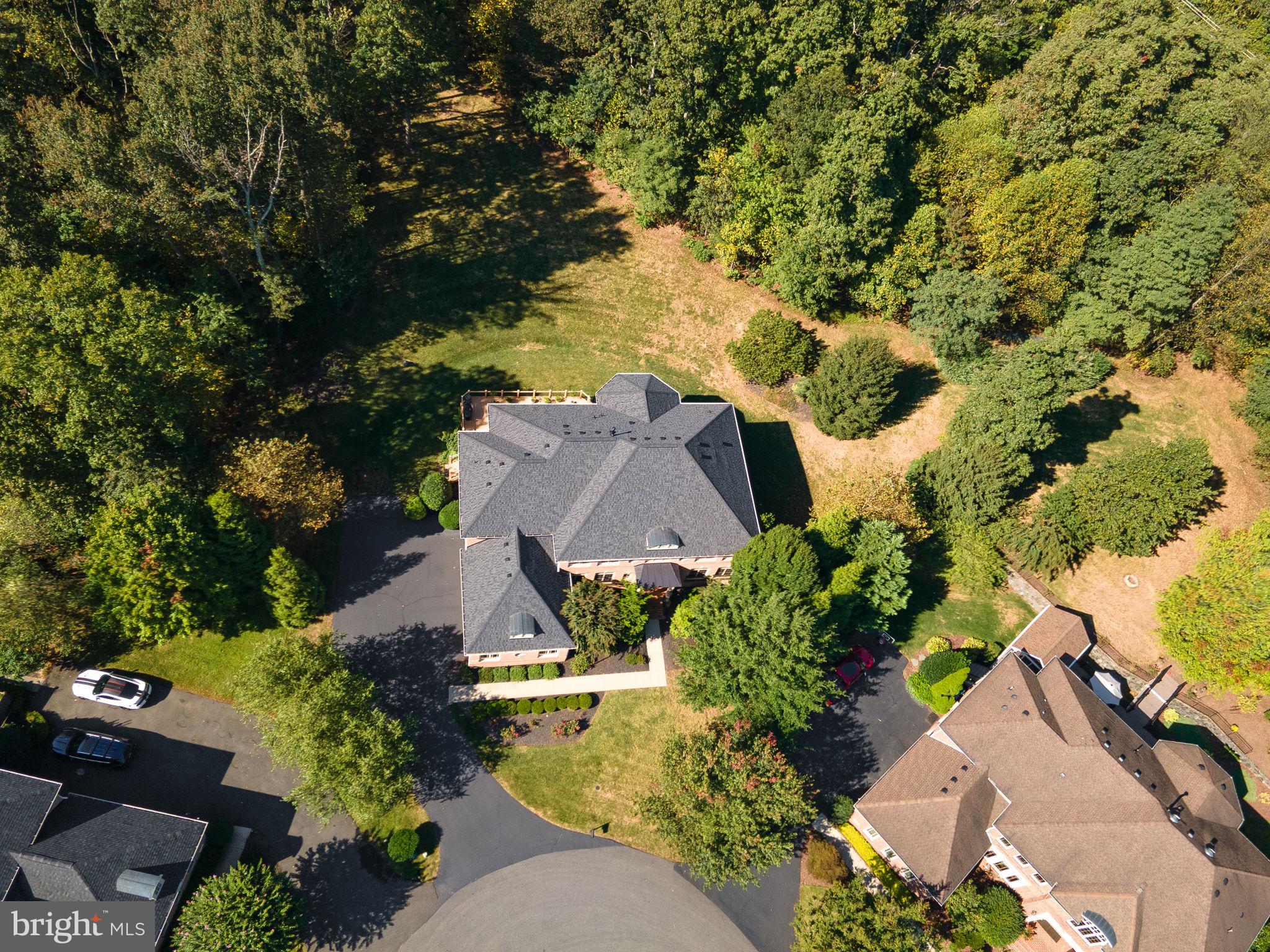 RED CEDAR WEST - Residential