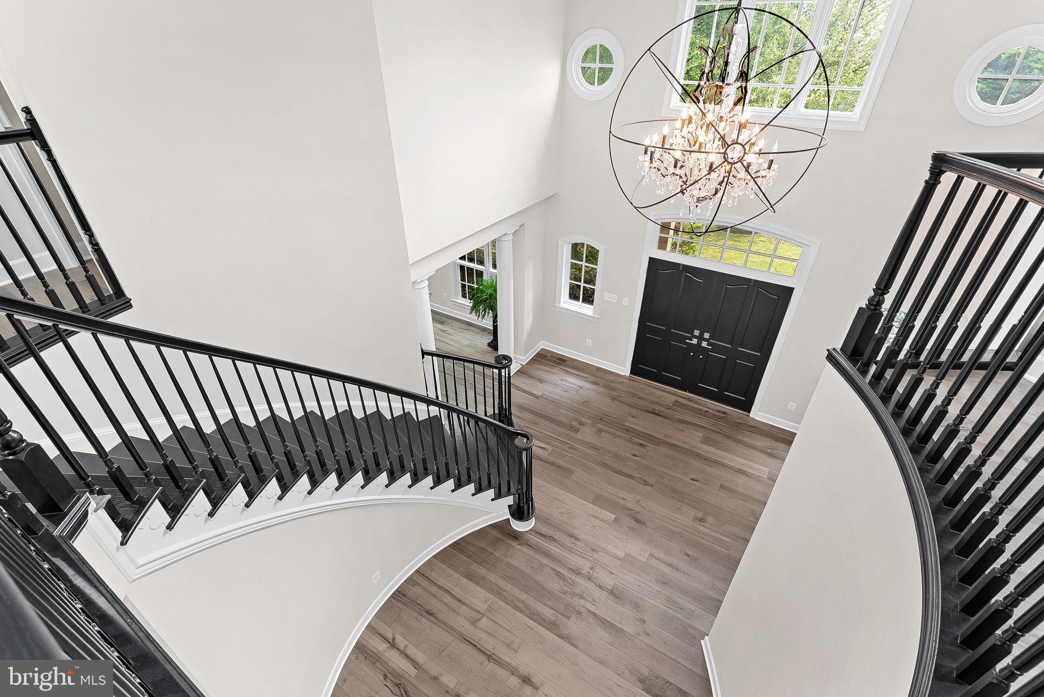 RED CEDAR WEST - Residential