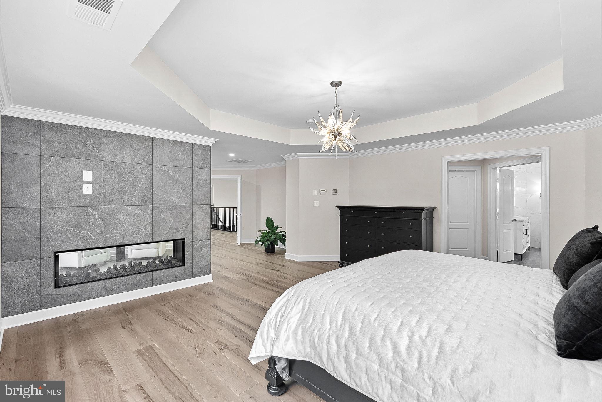 RED CEDAR WEST - Residential