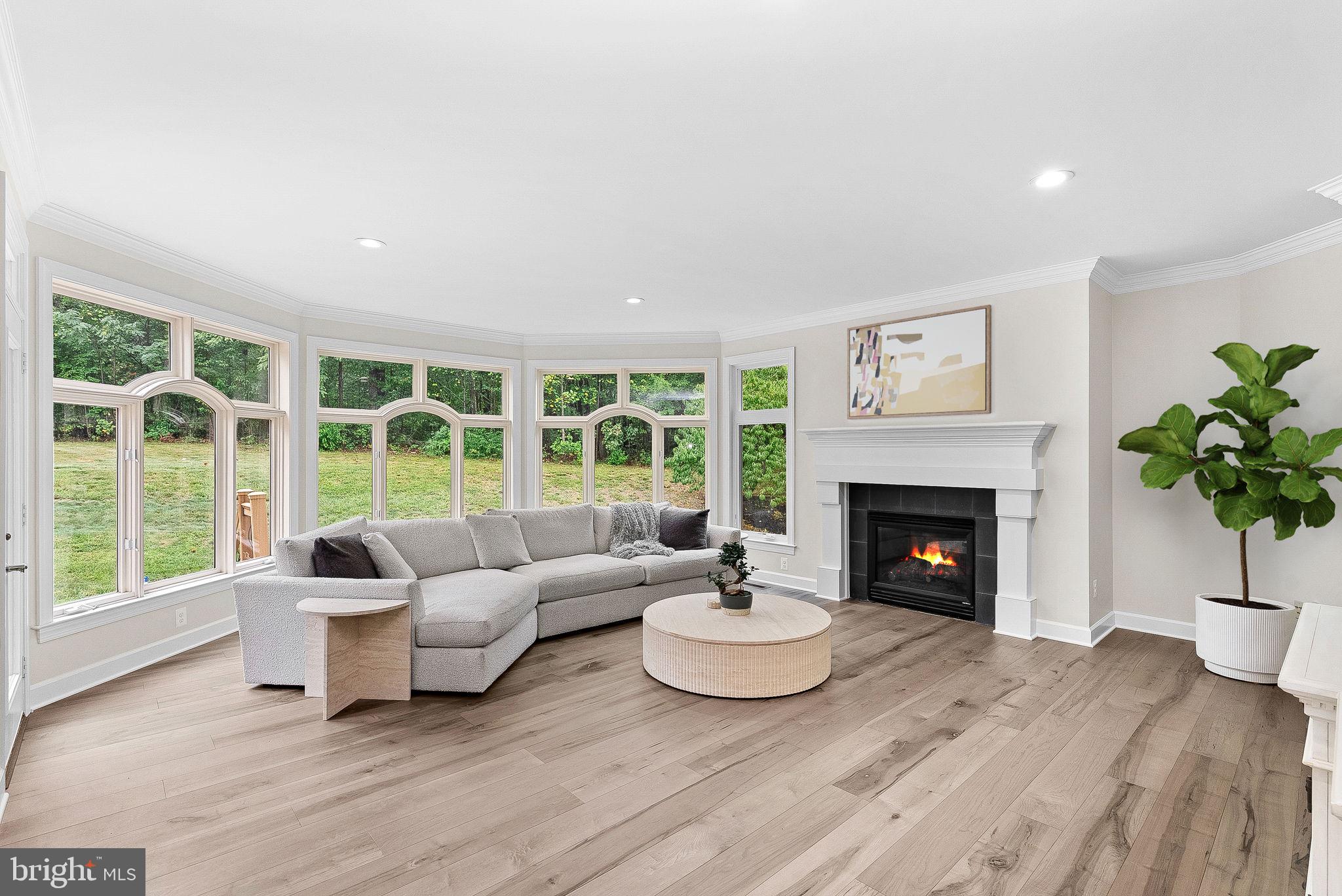 RED CEDAR WEST - Residential