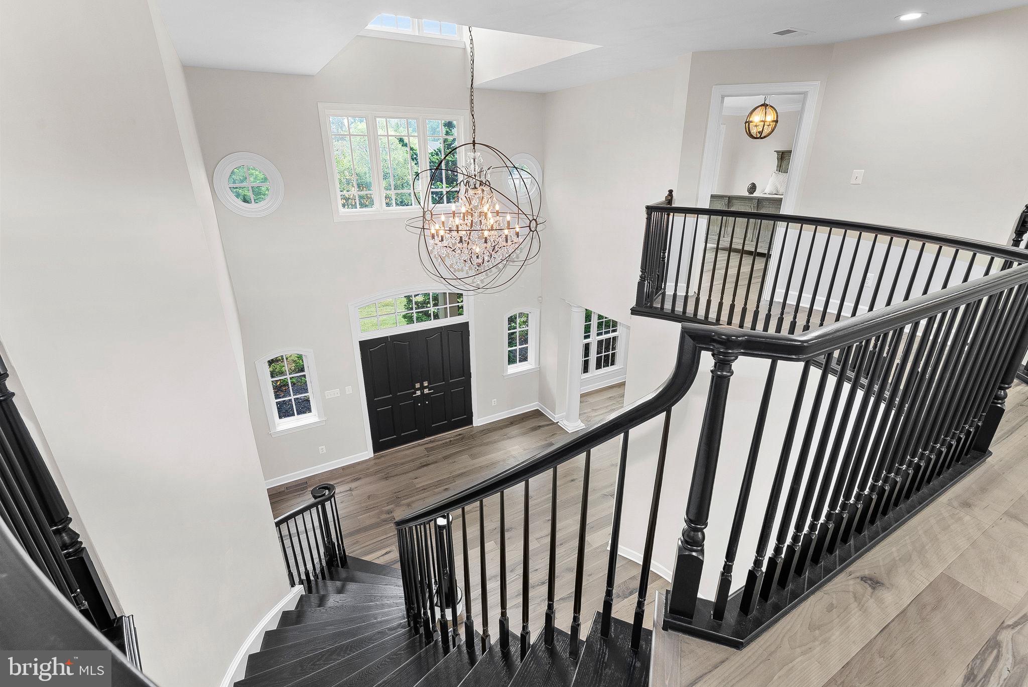 RED CEDAR WEST - Residential