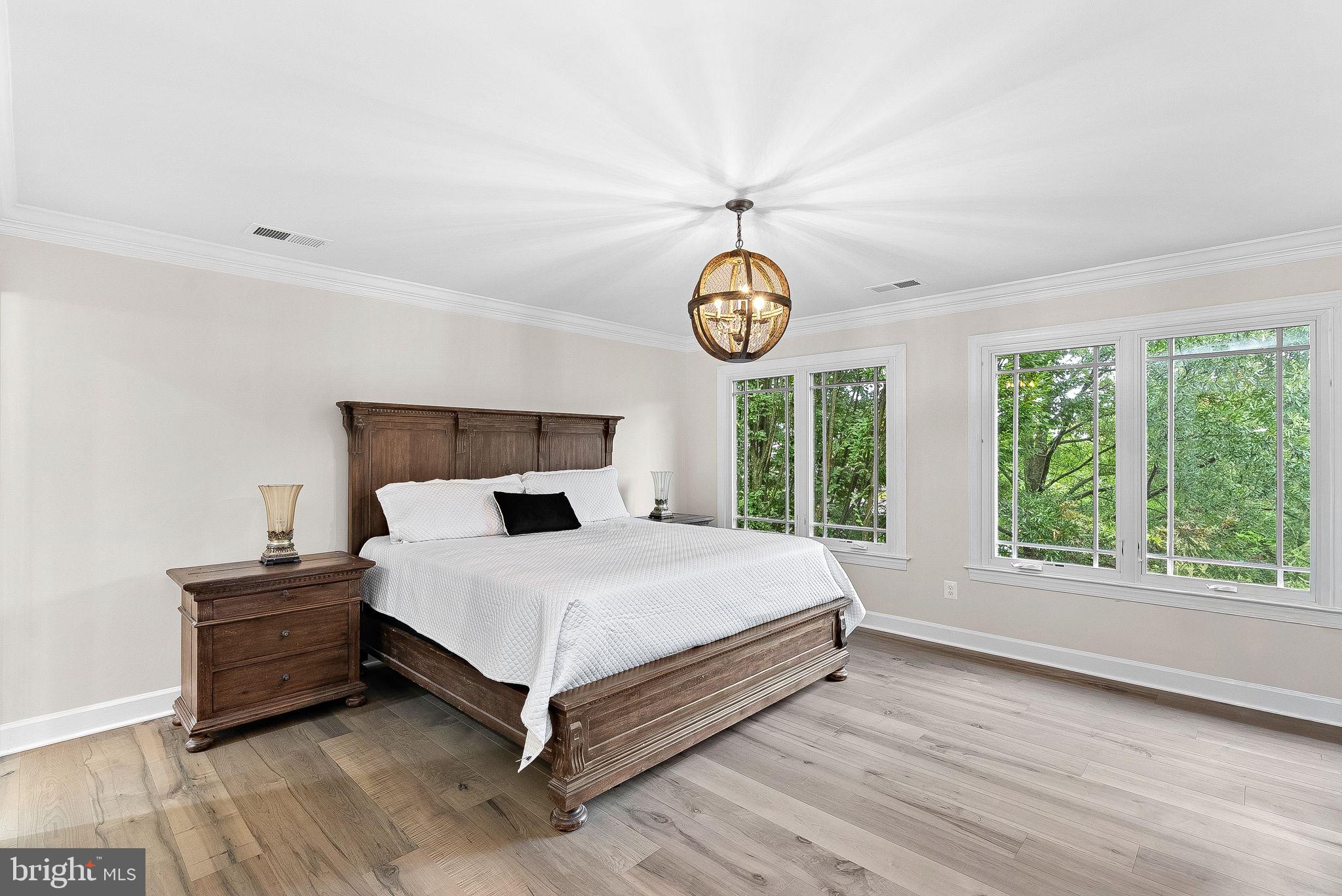 RED CEDAR WEST - Residential