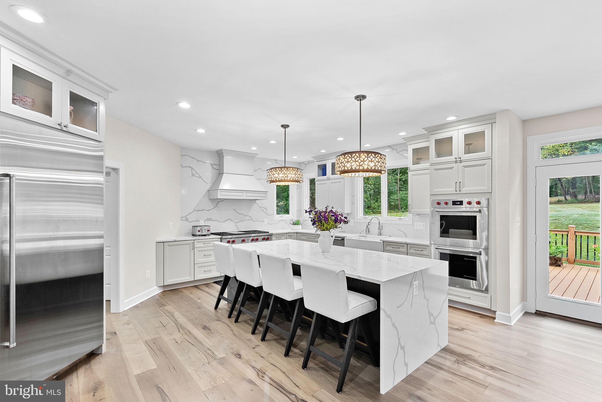 RED CEDAR WEST - Residential