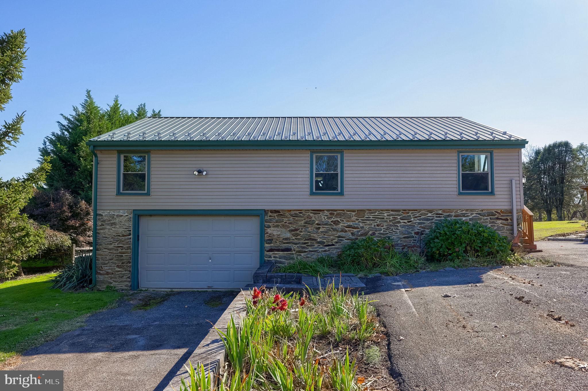 3948 MAIN STREET