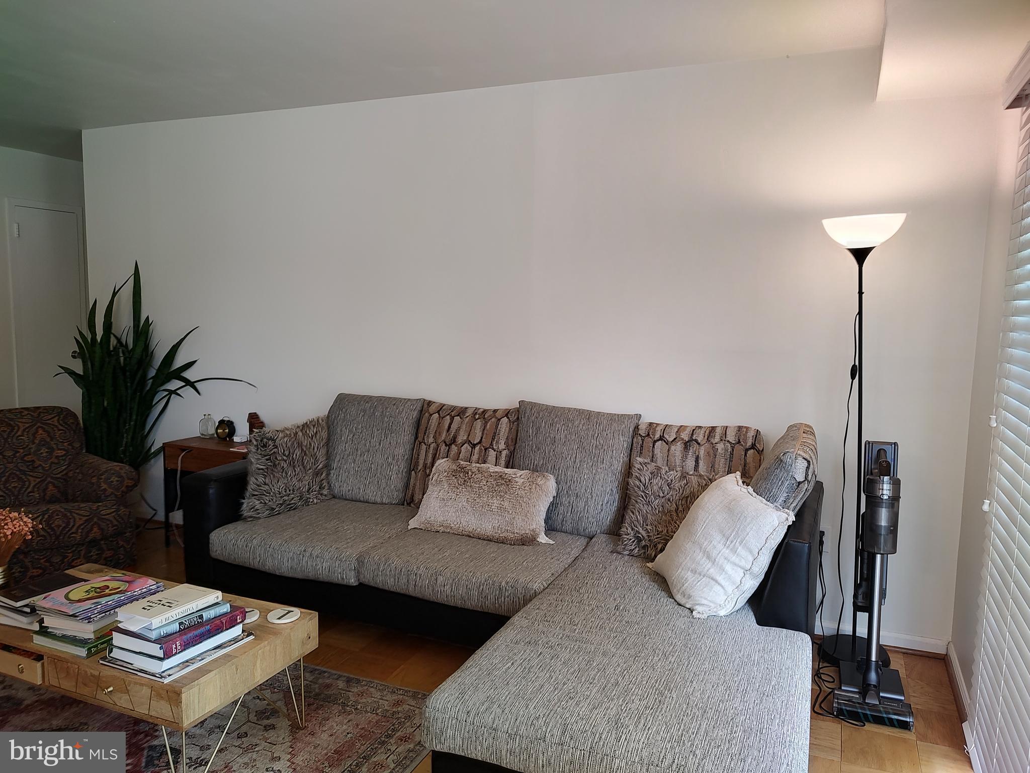 UNIVERSITY TOWERS CODM - Residential