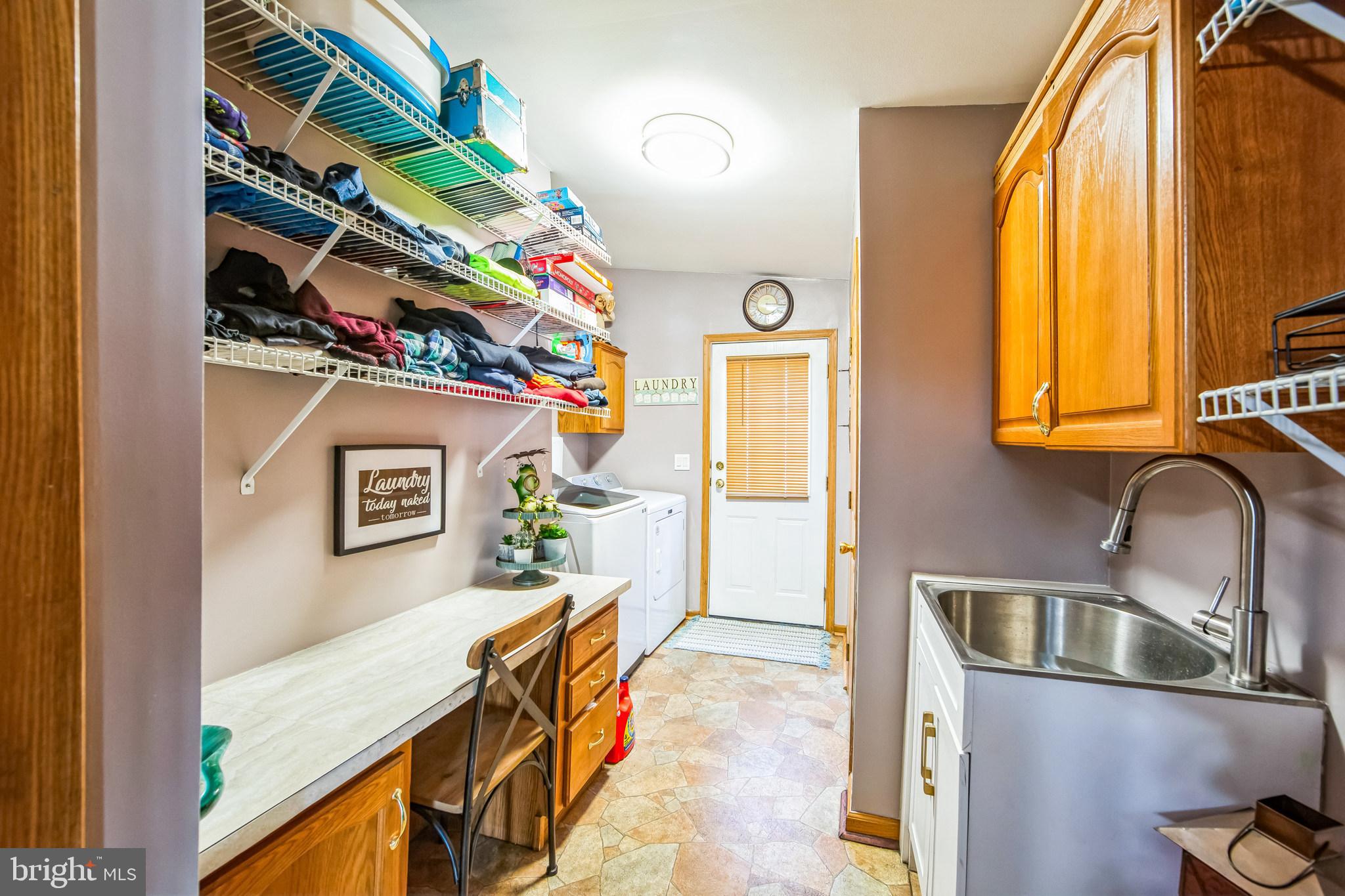 WILLOW RUN - Residential