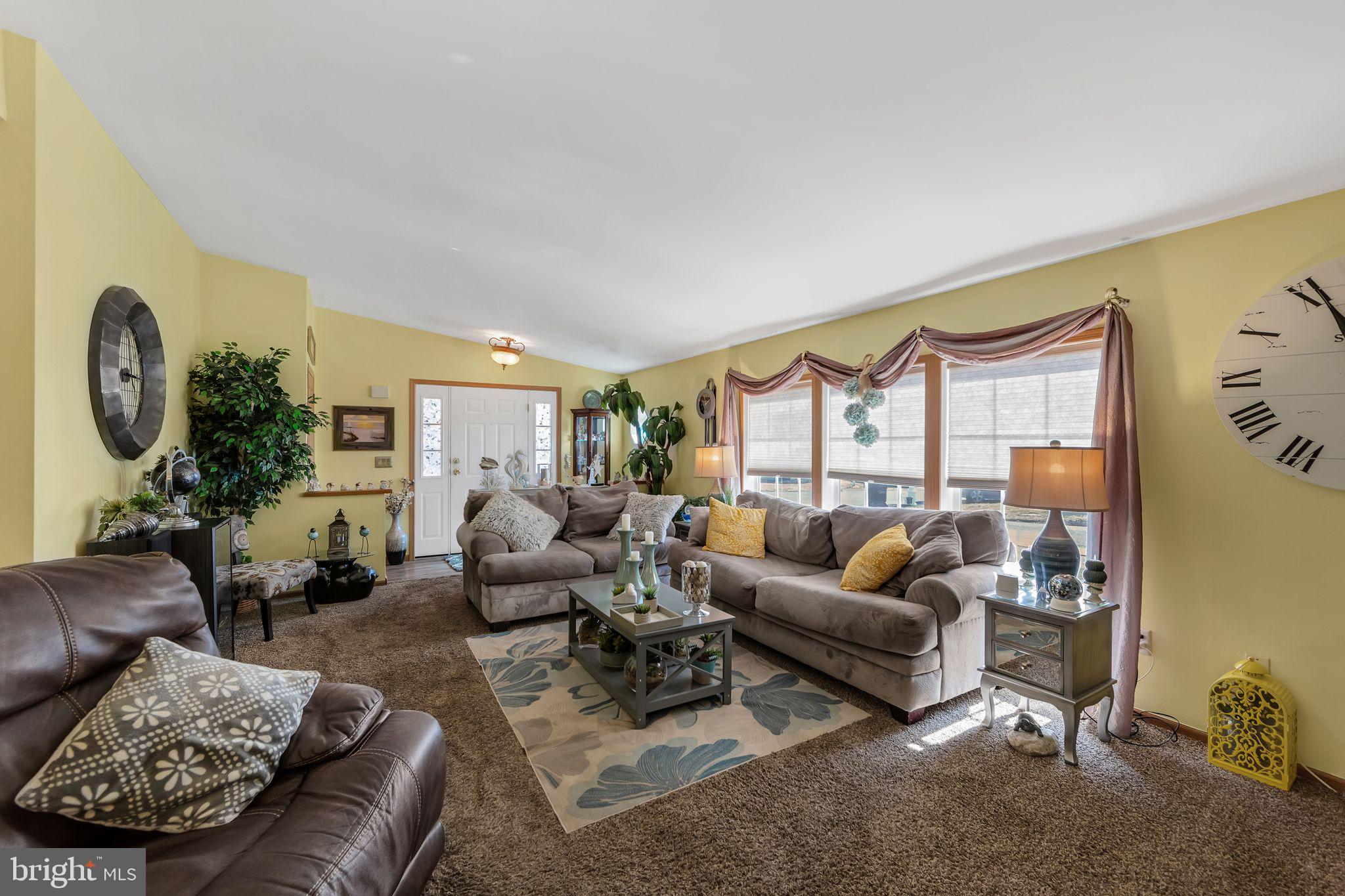 WILLOW RUN - Residential