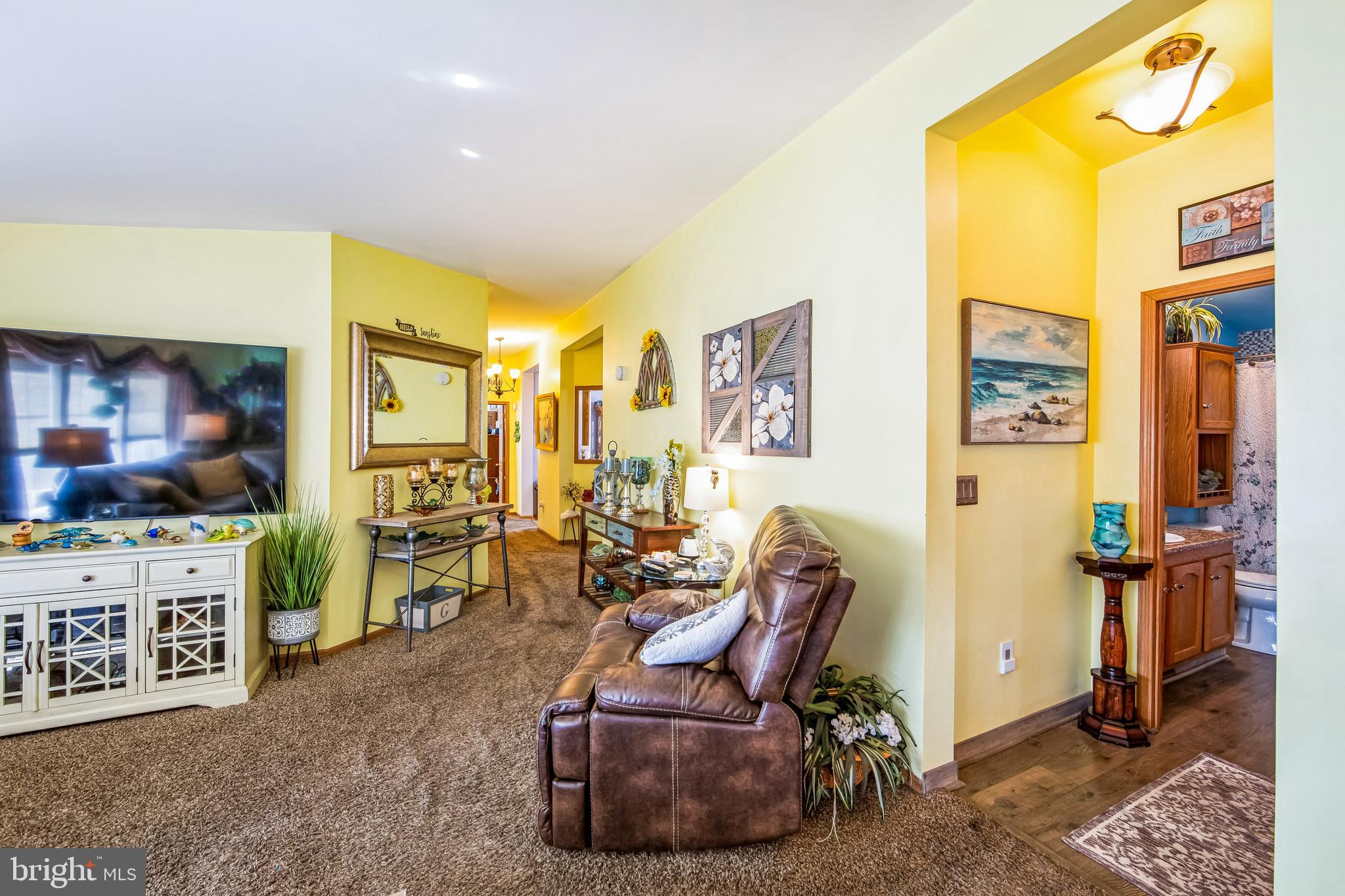 WILLOW RUN - Residential