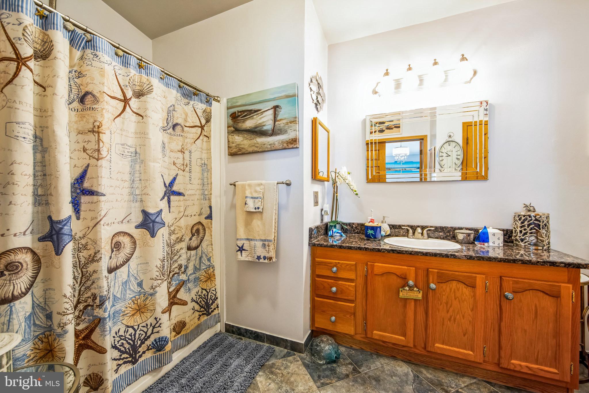 WILLOW RUN - Residential