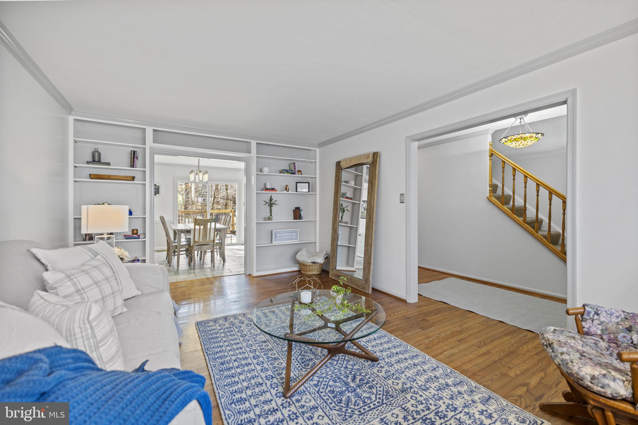 MONTCLAIR - Residential