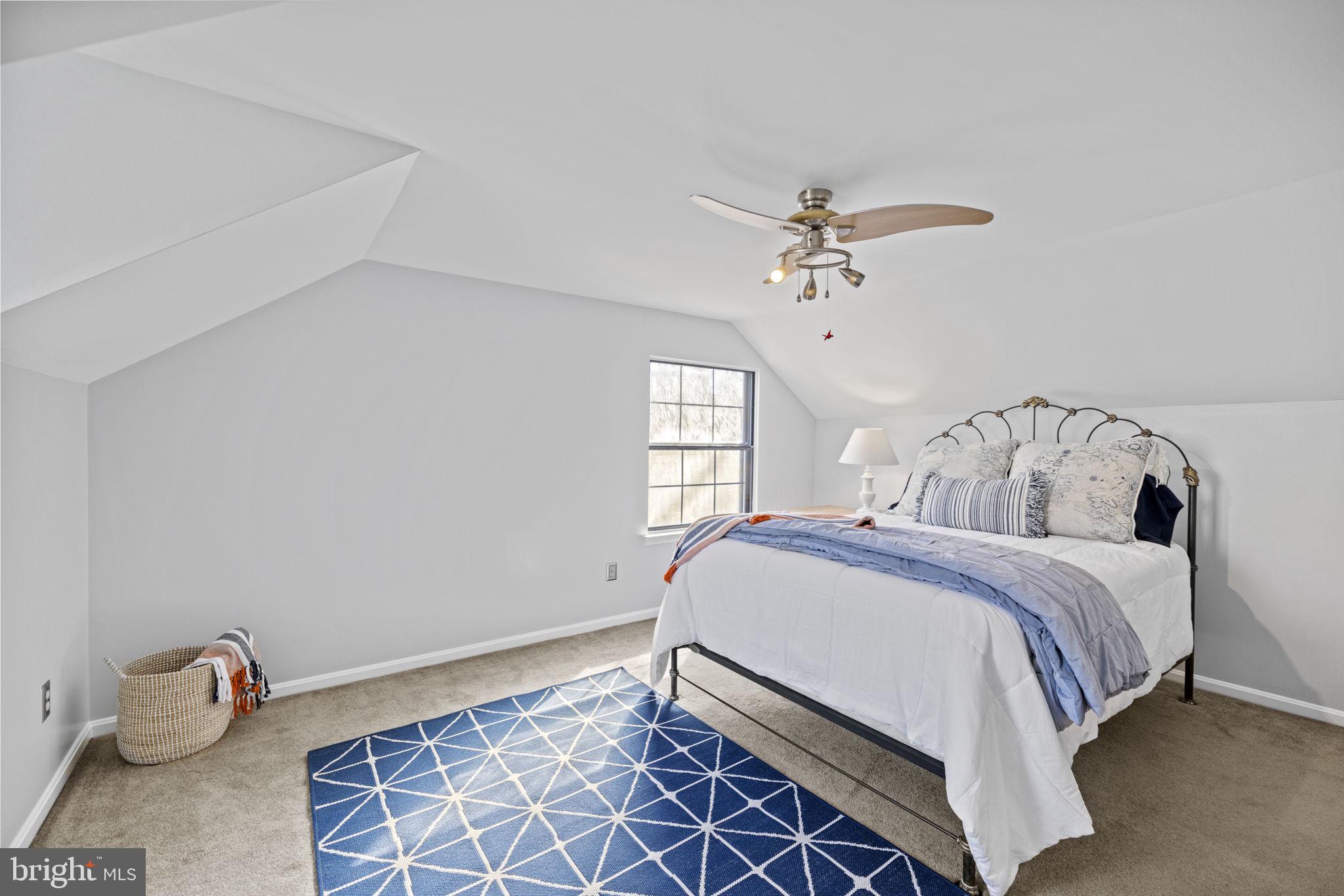 MONTCLAIR - Residential