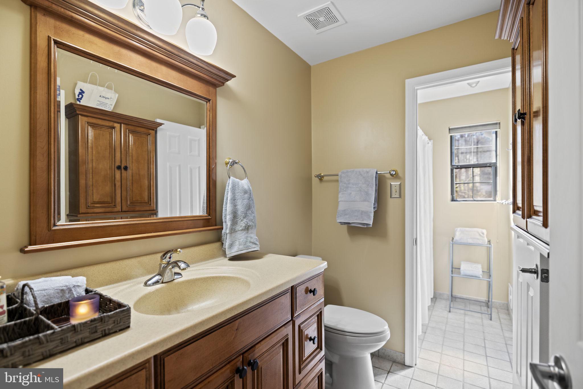 MONTCLAIR - Residential