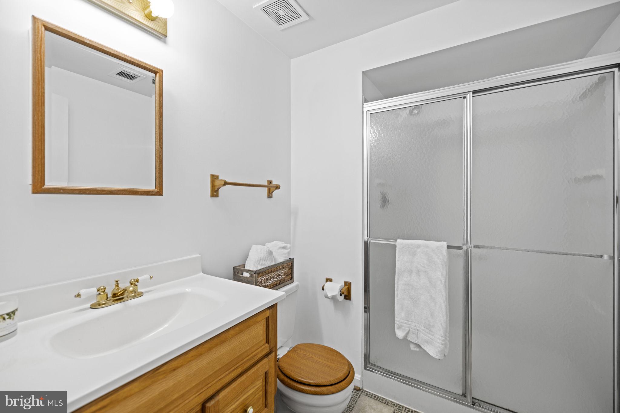 MONTCLAIR - Residential