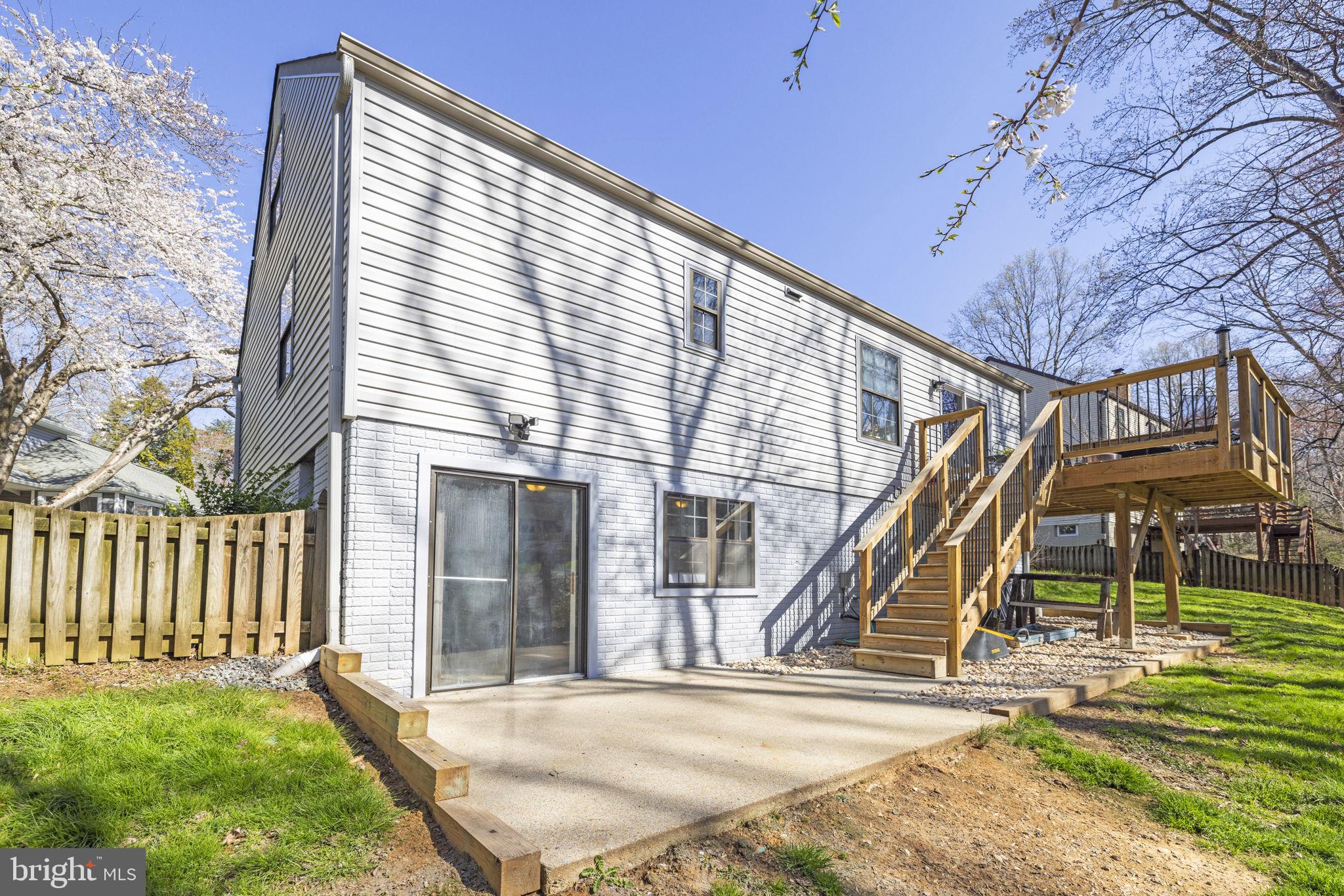 MONTCLAIR - Residential