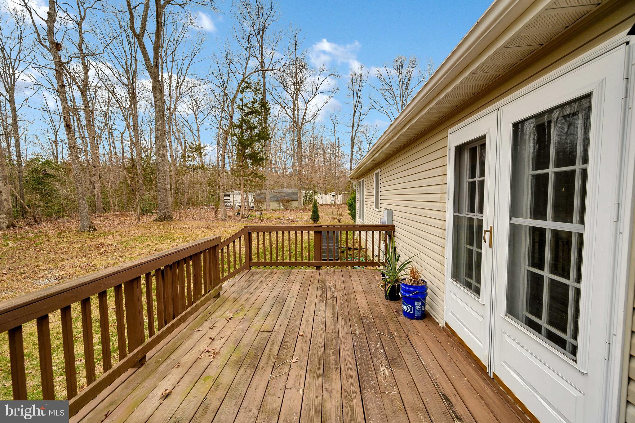 LAKE LAND OR - Residential