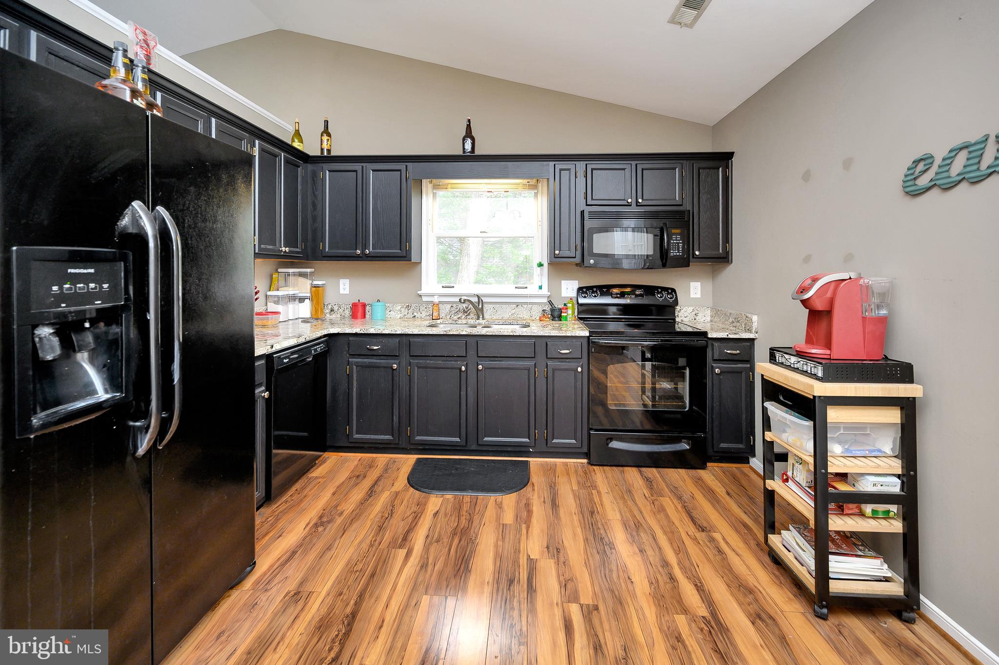 LAKE LAND OR - Residential