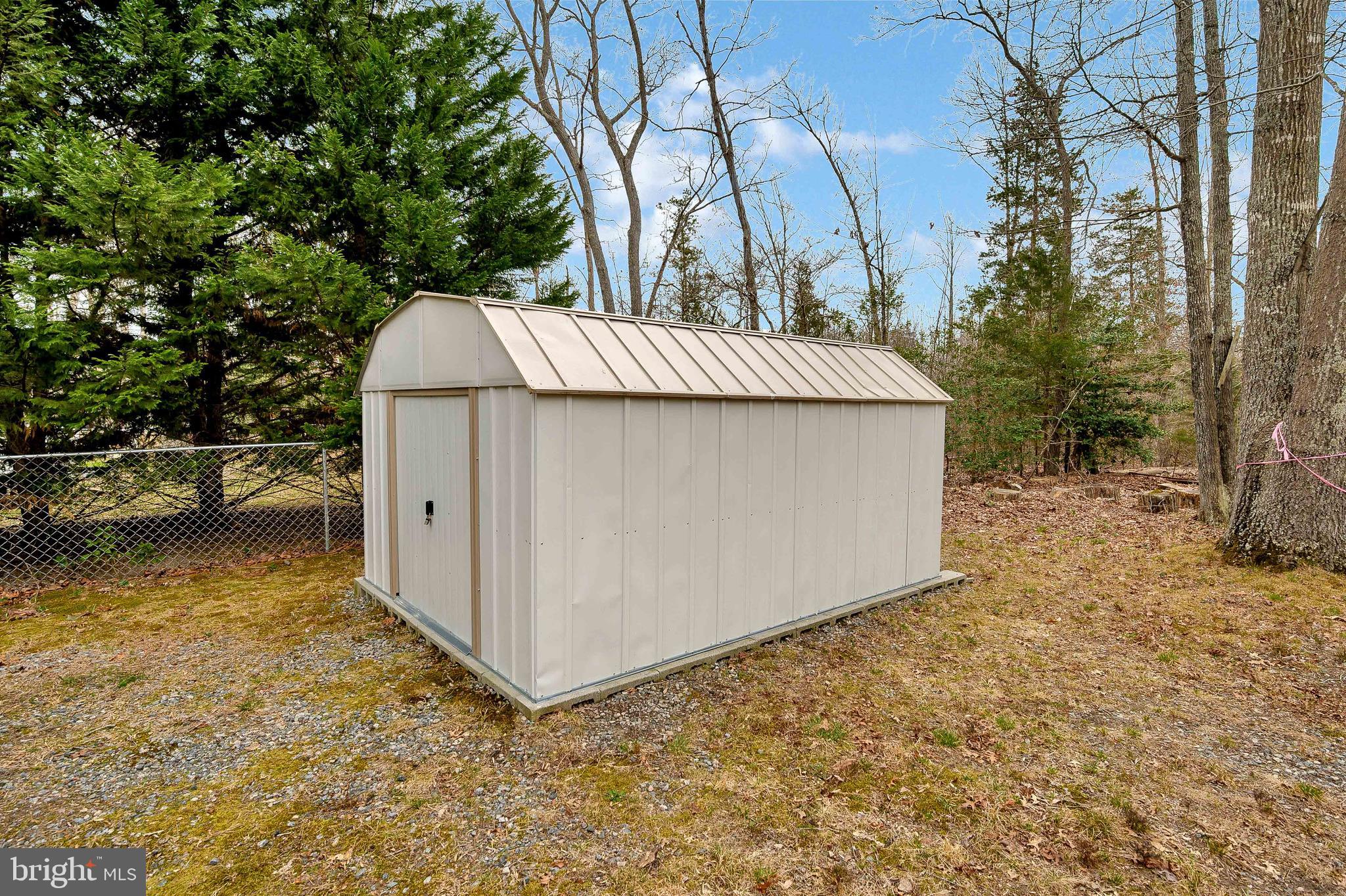 LAKE LAND OR - Residential