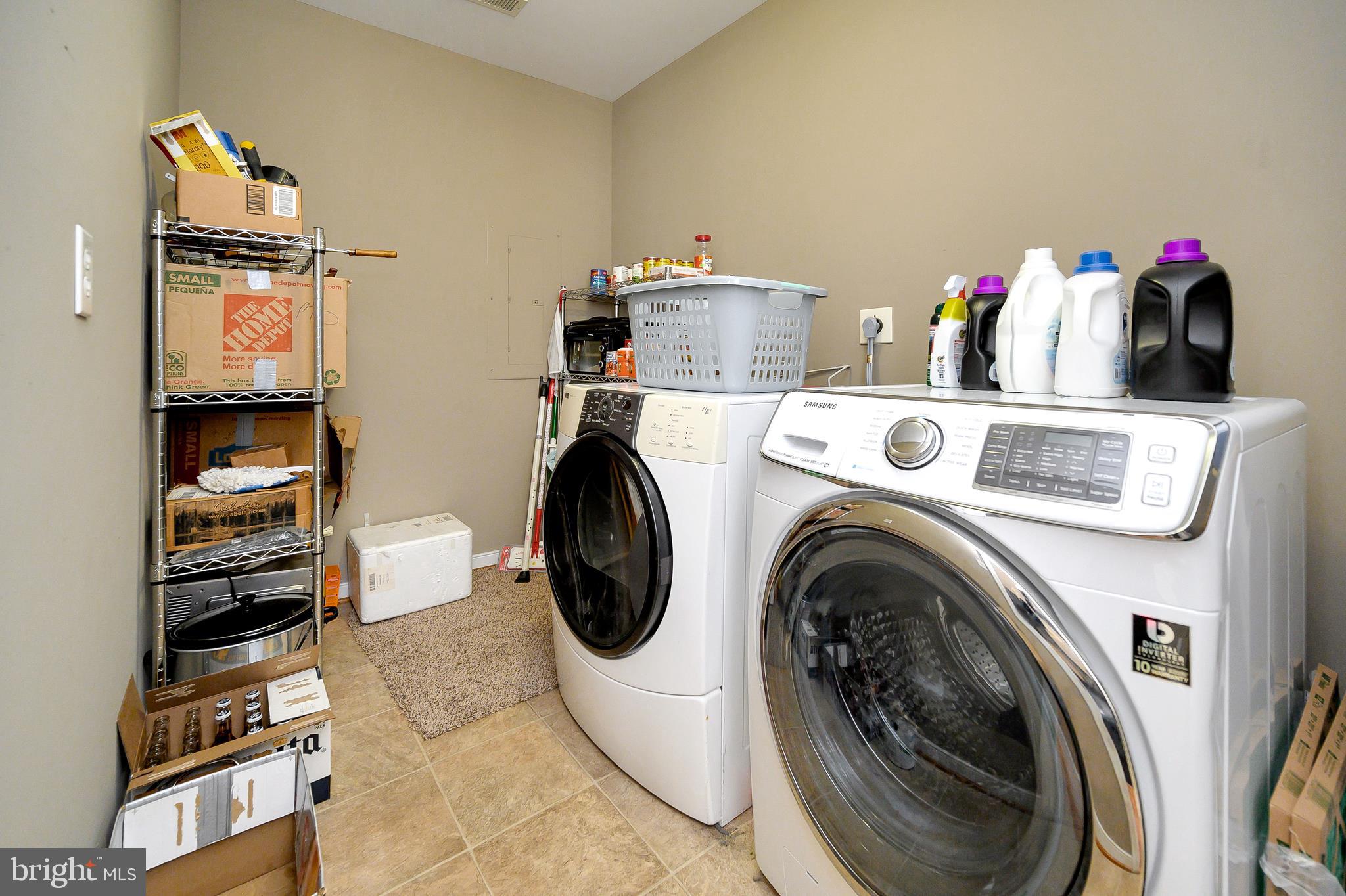 LAKE LAND OR - Residential