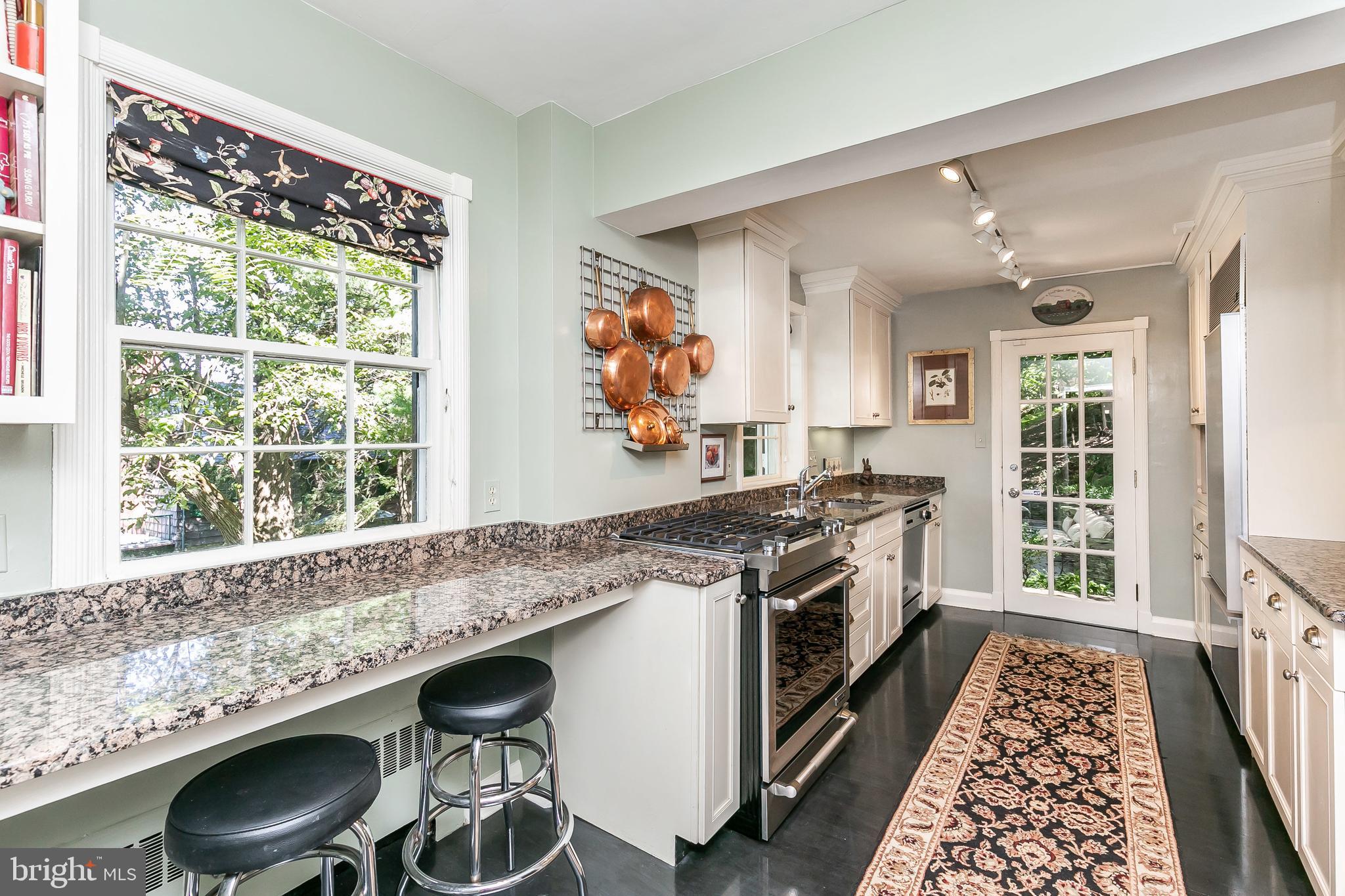 POPLAR HILL - Residential