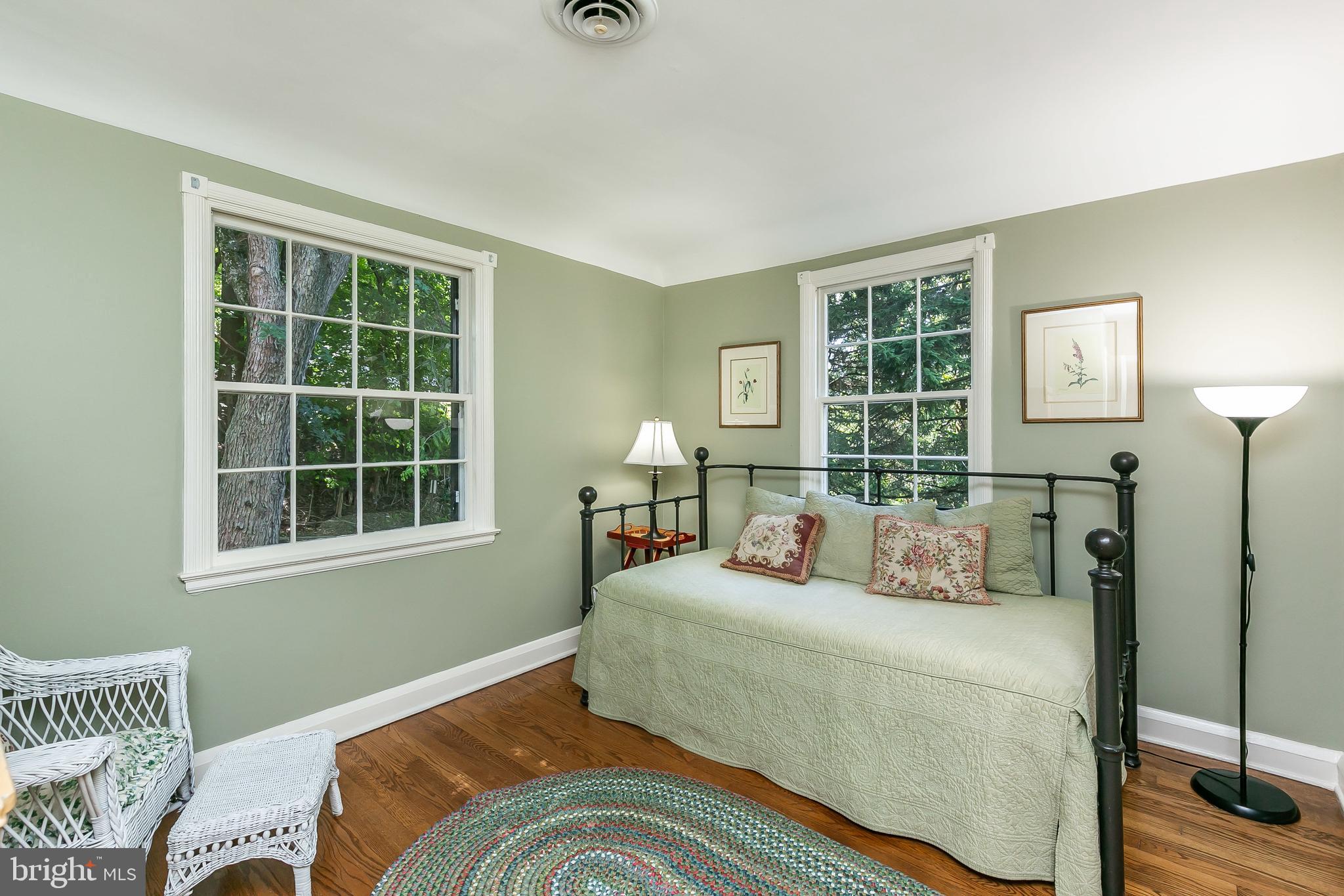 POPLAR HILL - Residential