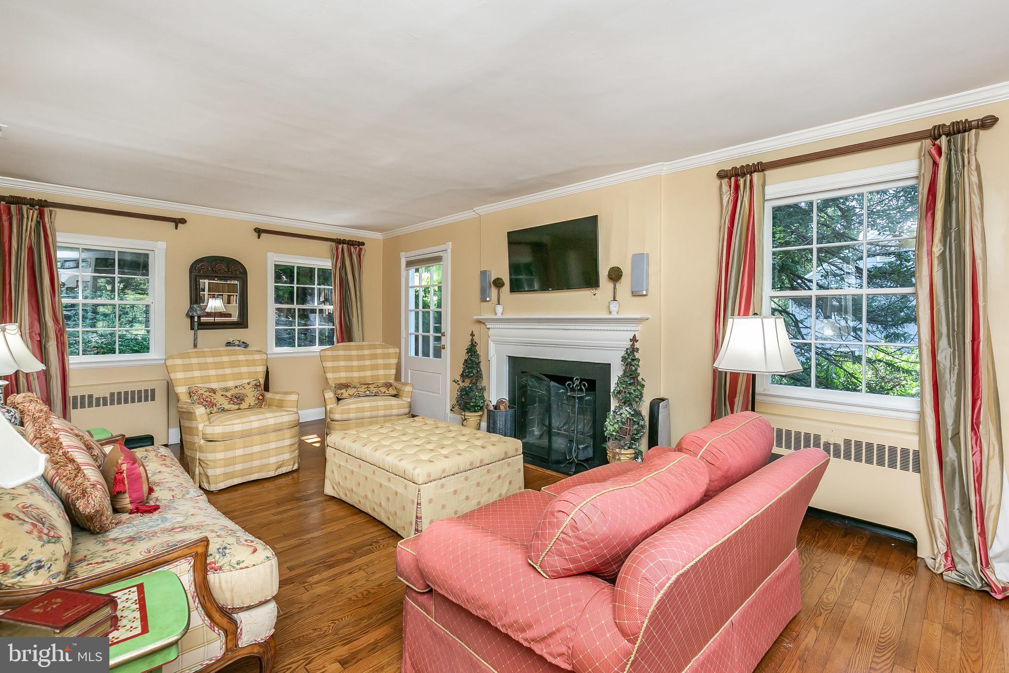 POPLAR HILL - Residential