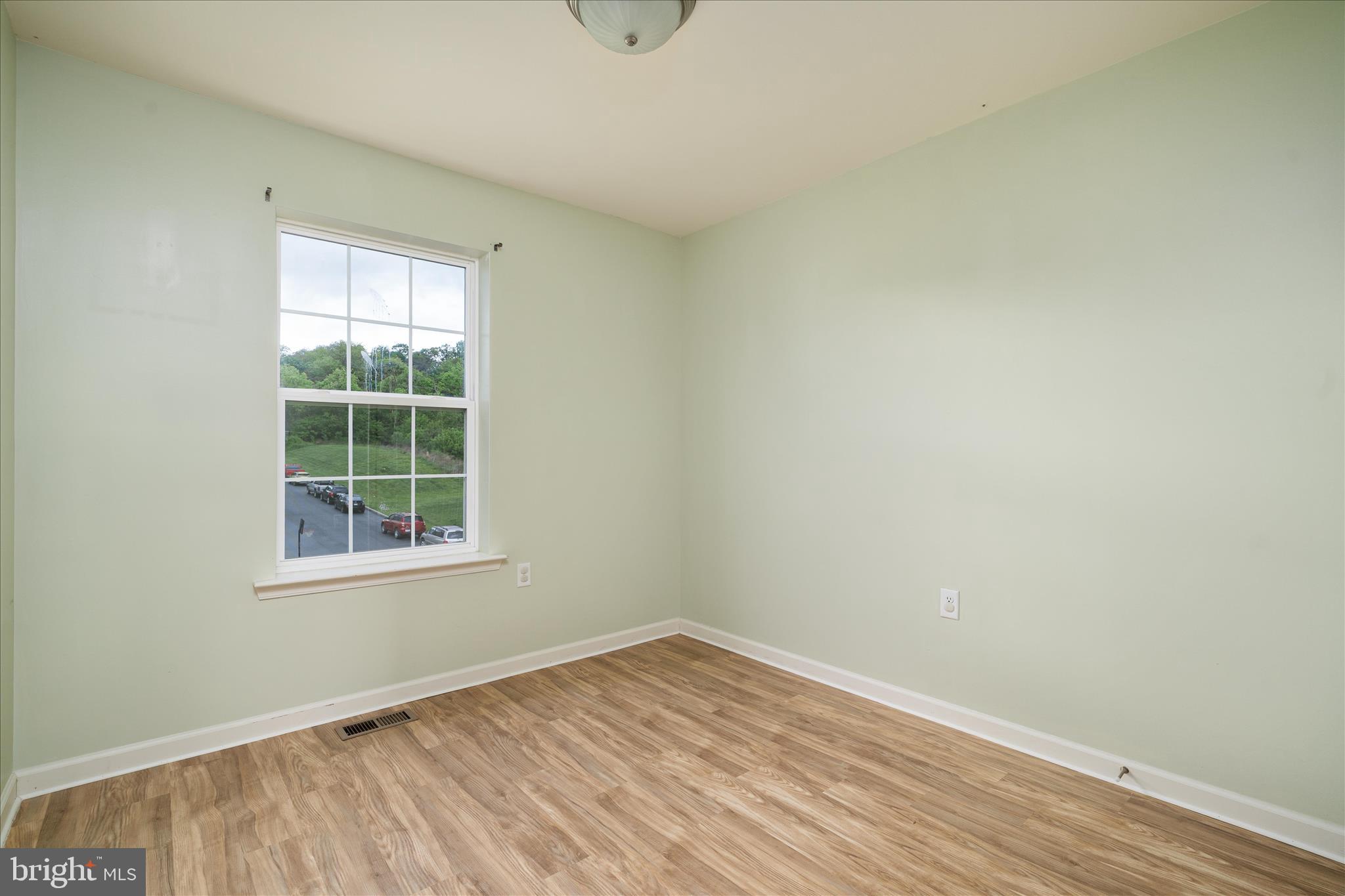 STONEBROOK VILLAGE - Residential
