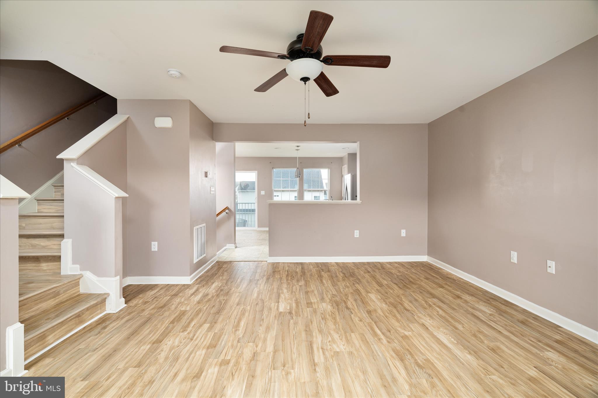 STONEBROOK VILLAGE - Residential