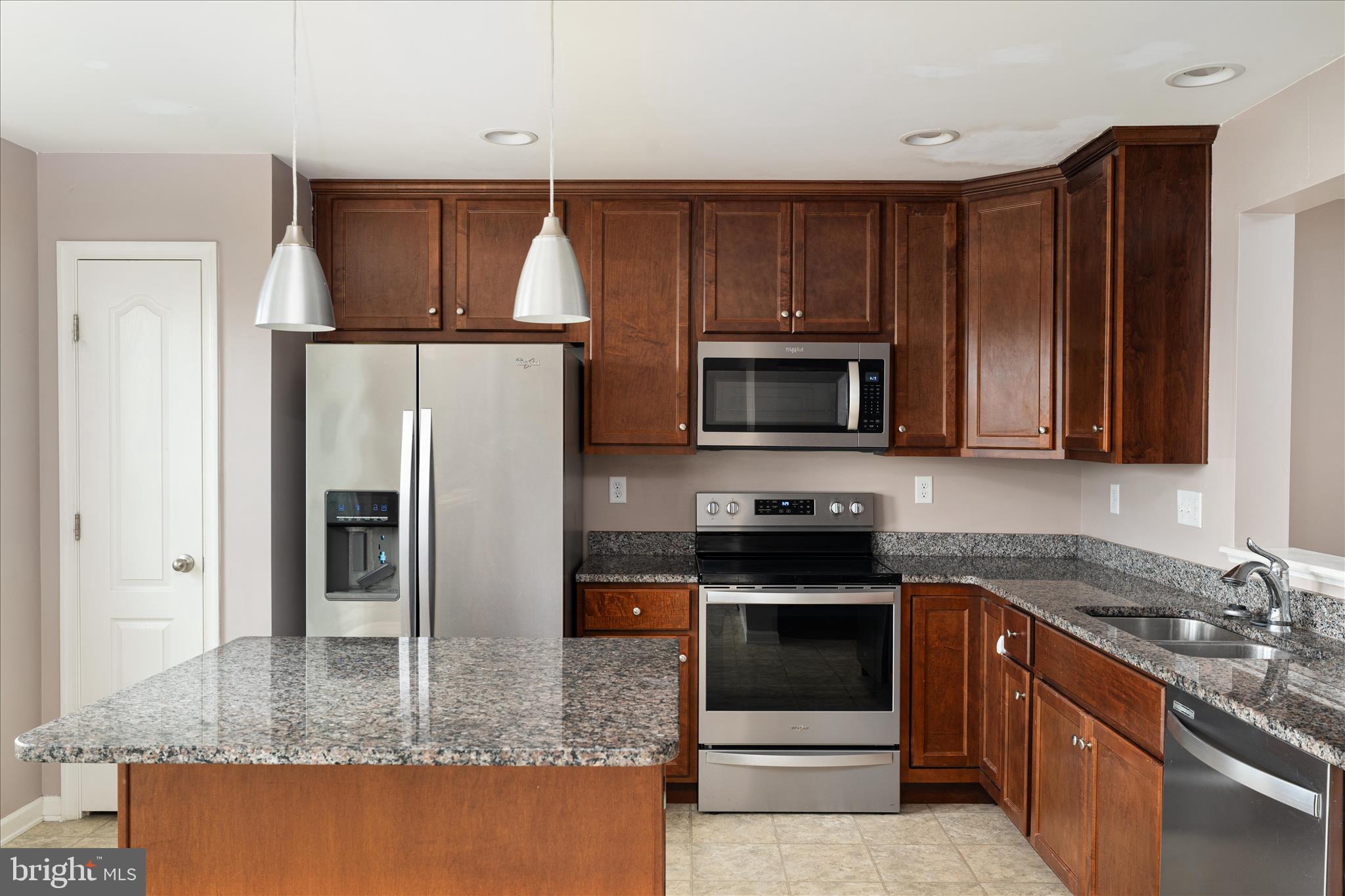 STONEBROOK VILLAGE - Residential