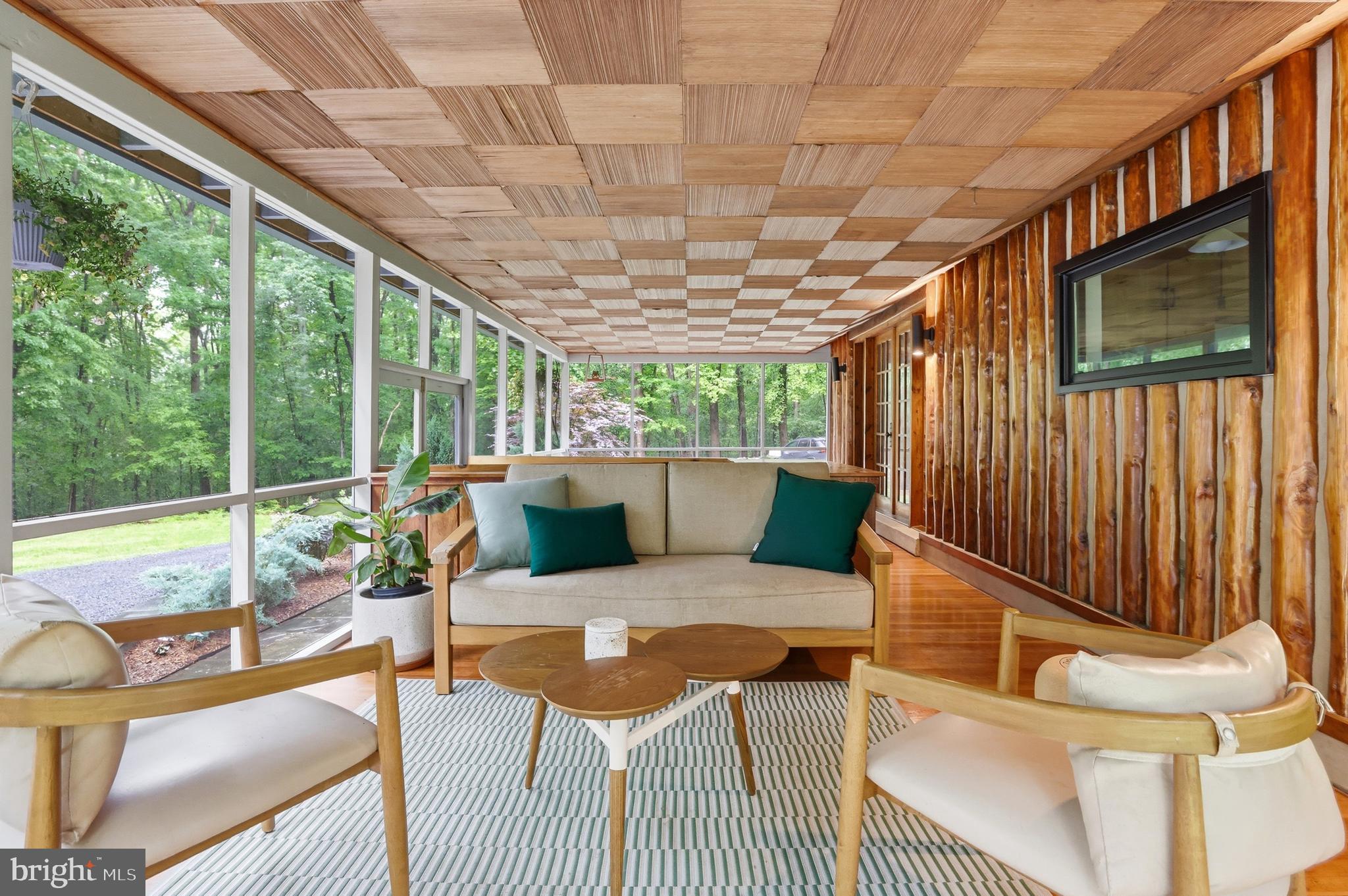 BULL RUN - Residential