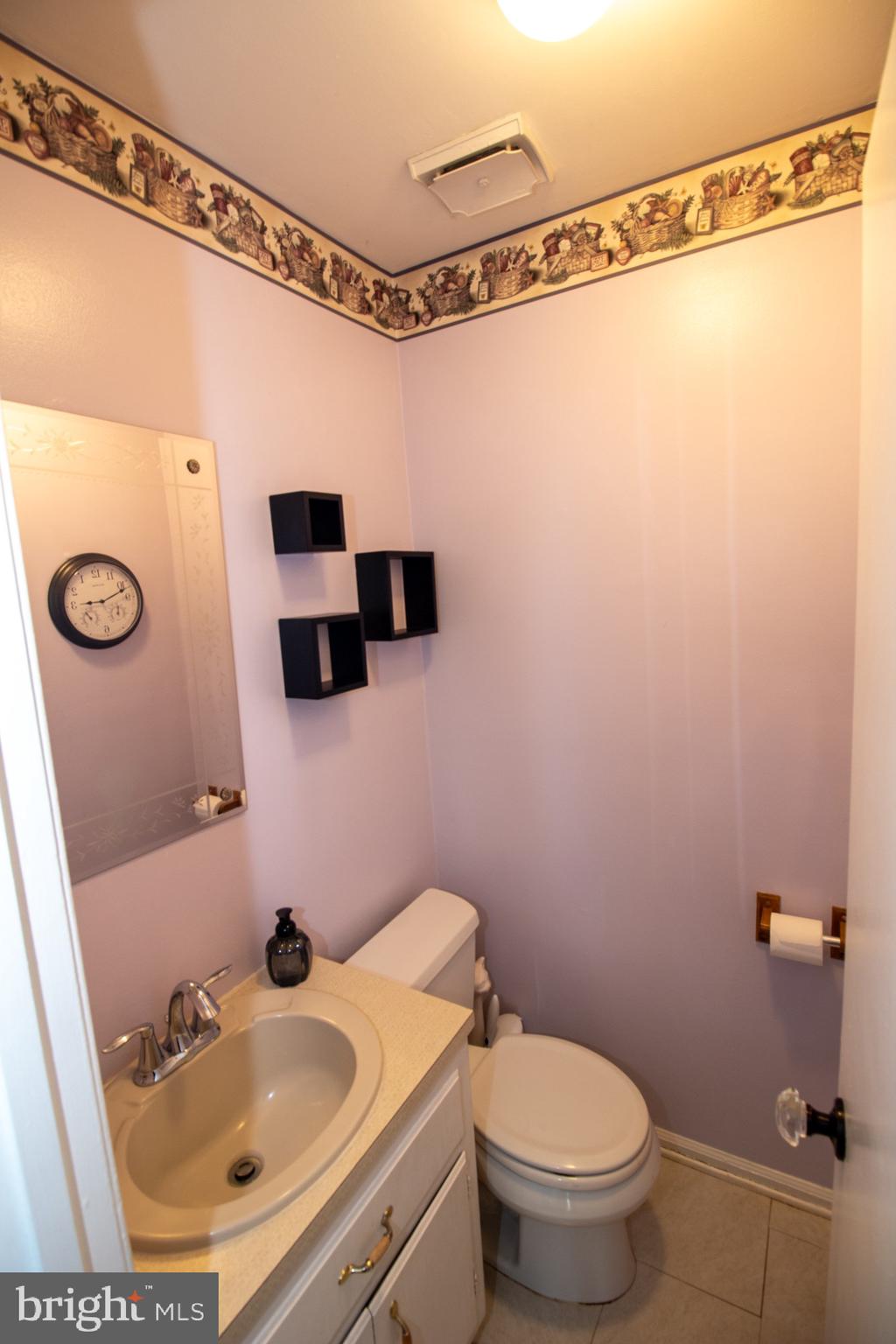 SANATOGA VIL - Residential