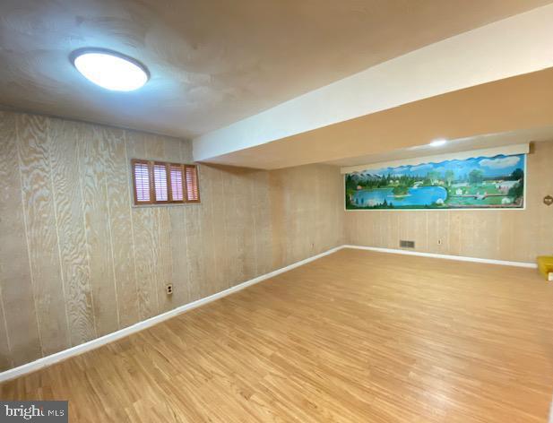 BERKSHIRE OAKWOOD - Residential Lease