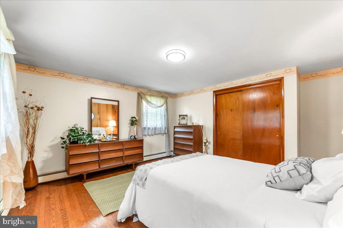 TYRONE FARMS - Residential