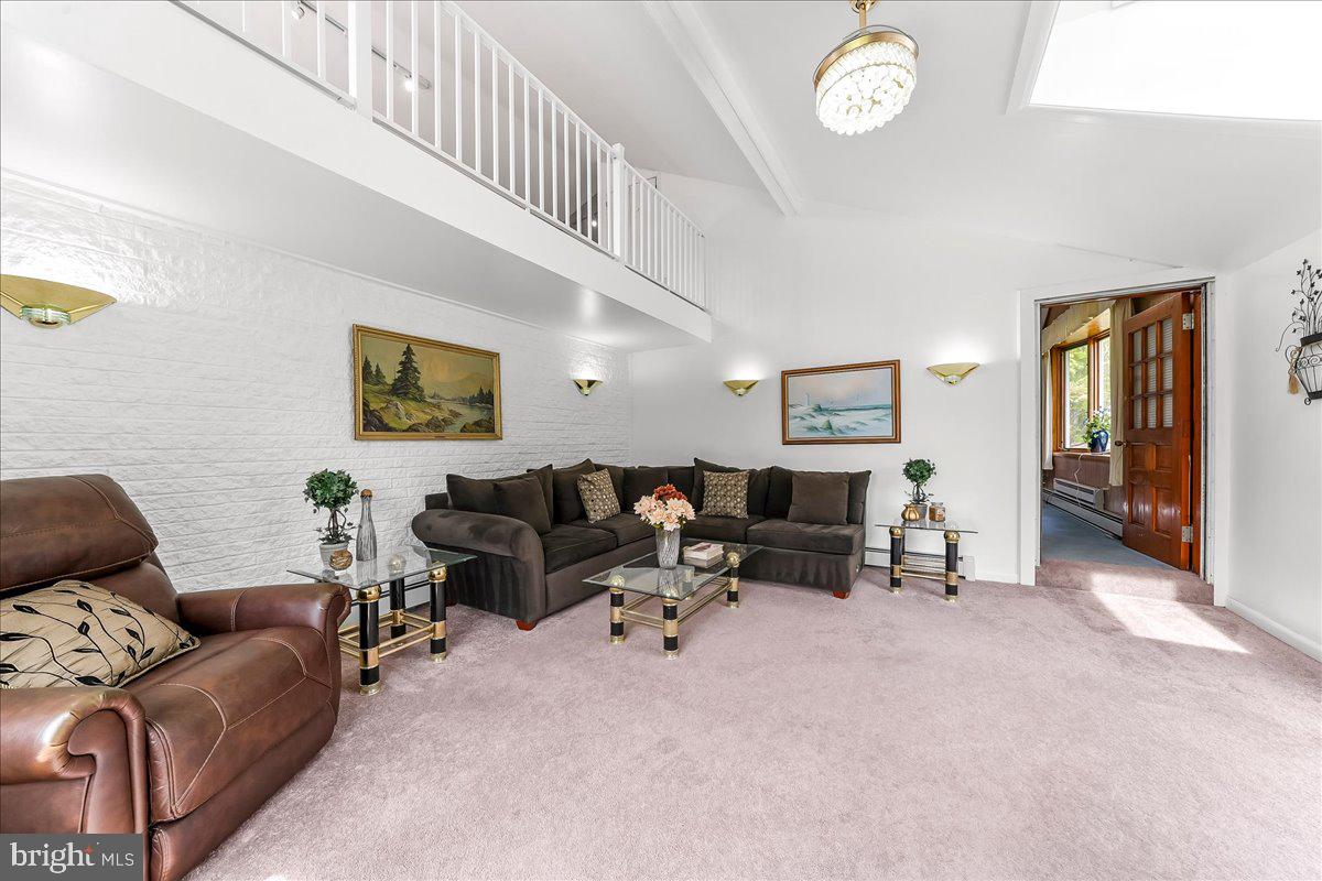 TYRONE FARMS - Residential