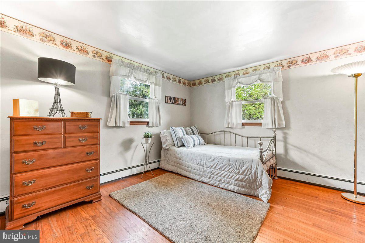 TYRONE FARMS - Residential