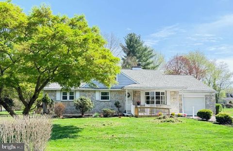 2 MARIAN ROAD PHOENIXVILLE PA 19460