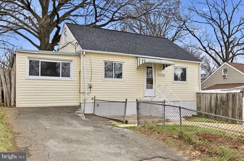 7726 EMERSON ROAD HYATTSVILLE MD 20784