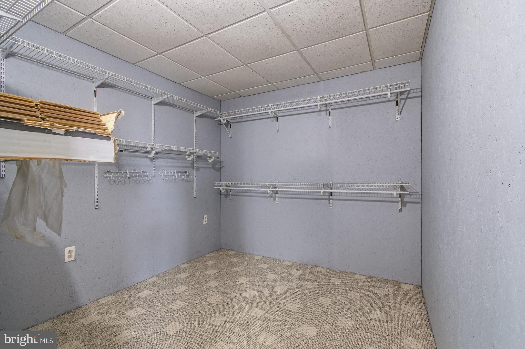 WEST LANHAM HILLS - Residential