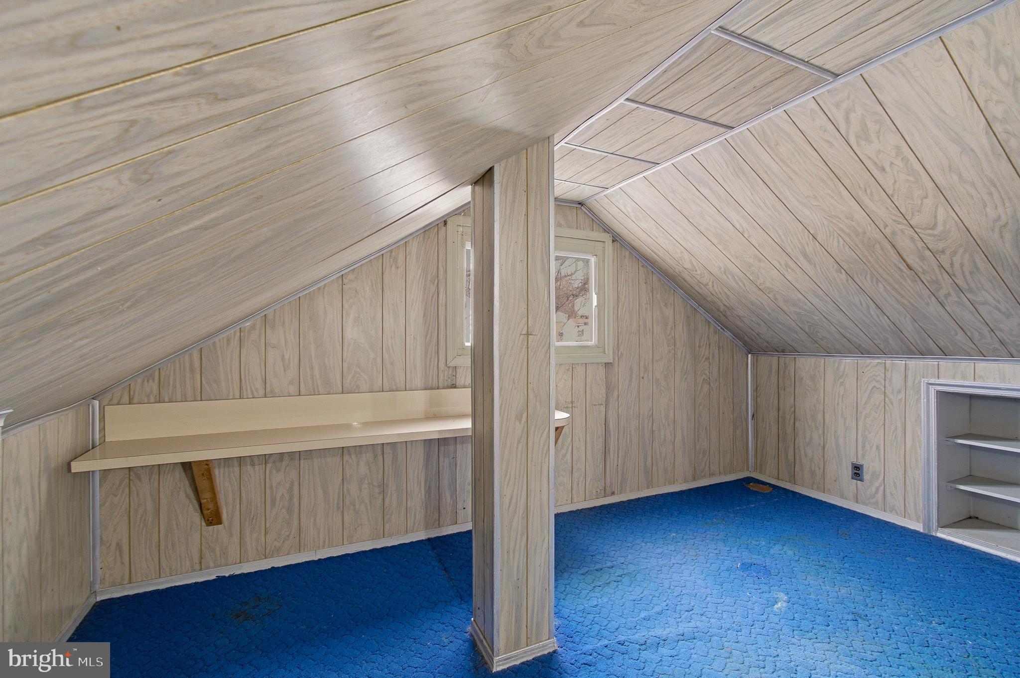 WEST LANHAM HILLS - Residential