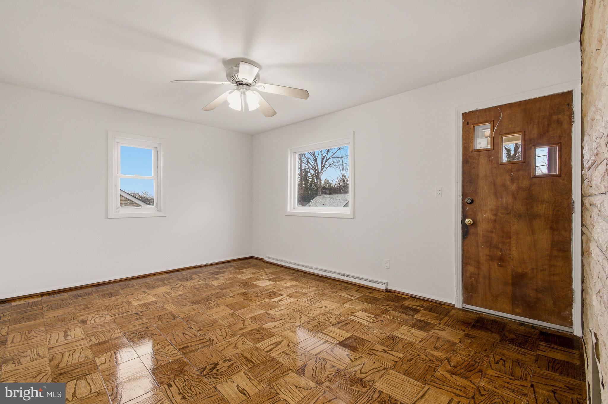 WEST LANHAM HILLS - Residential