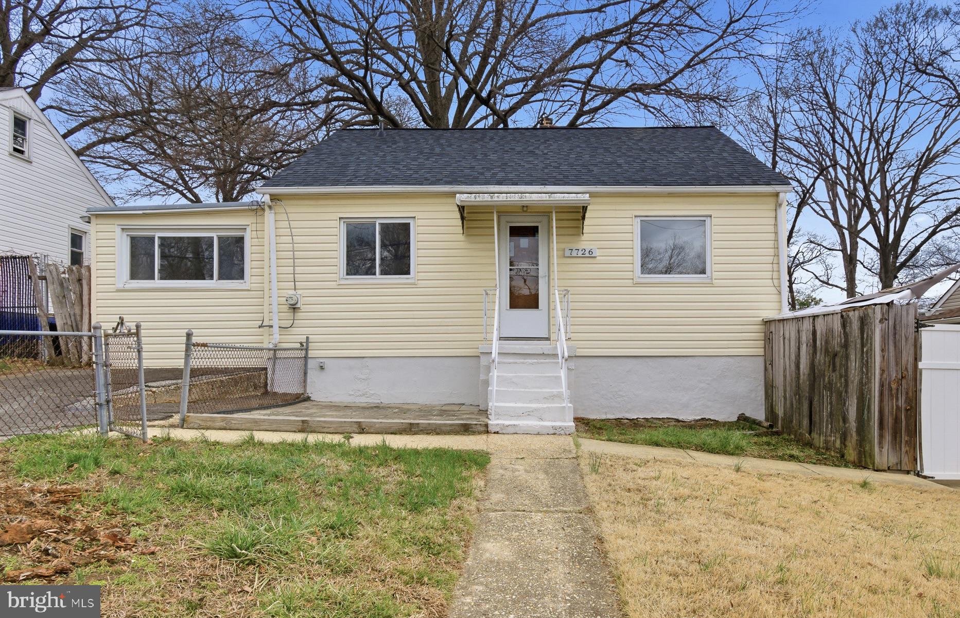 WEST LANHAM HILLS - Residential