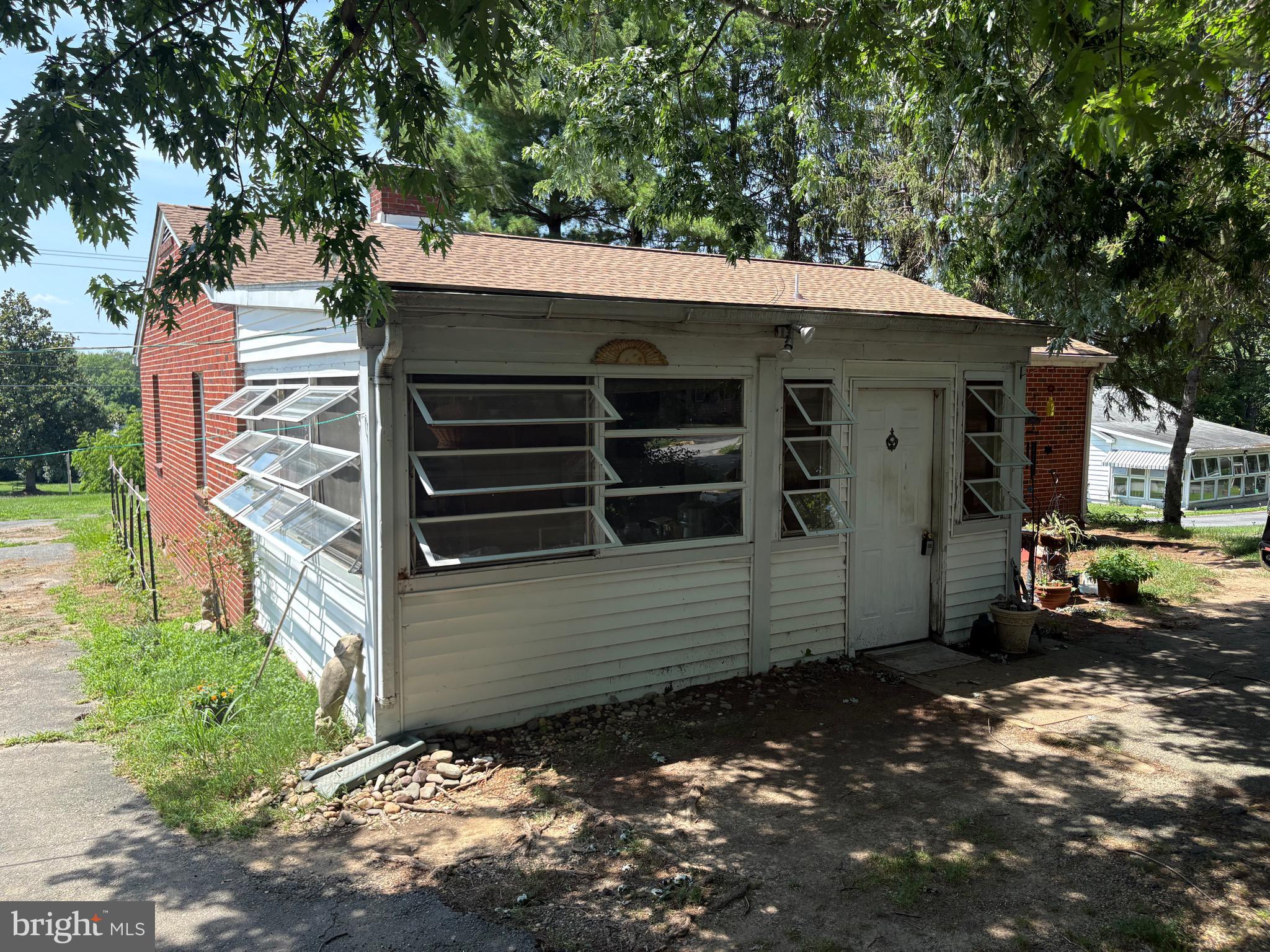 FAIRLEE - Residential