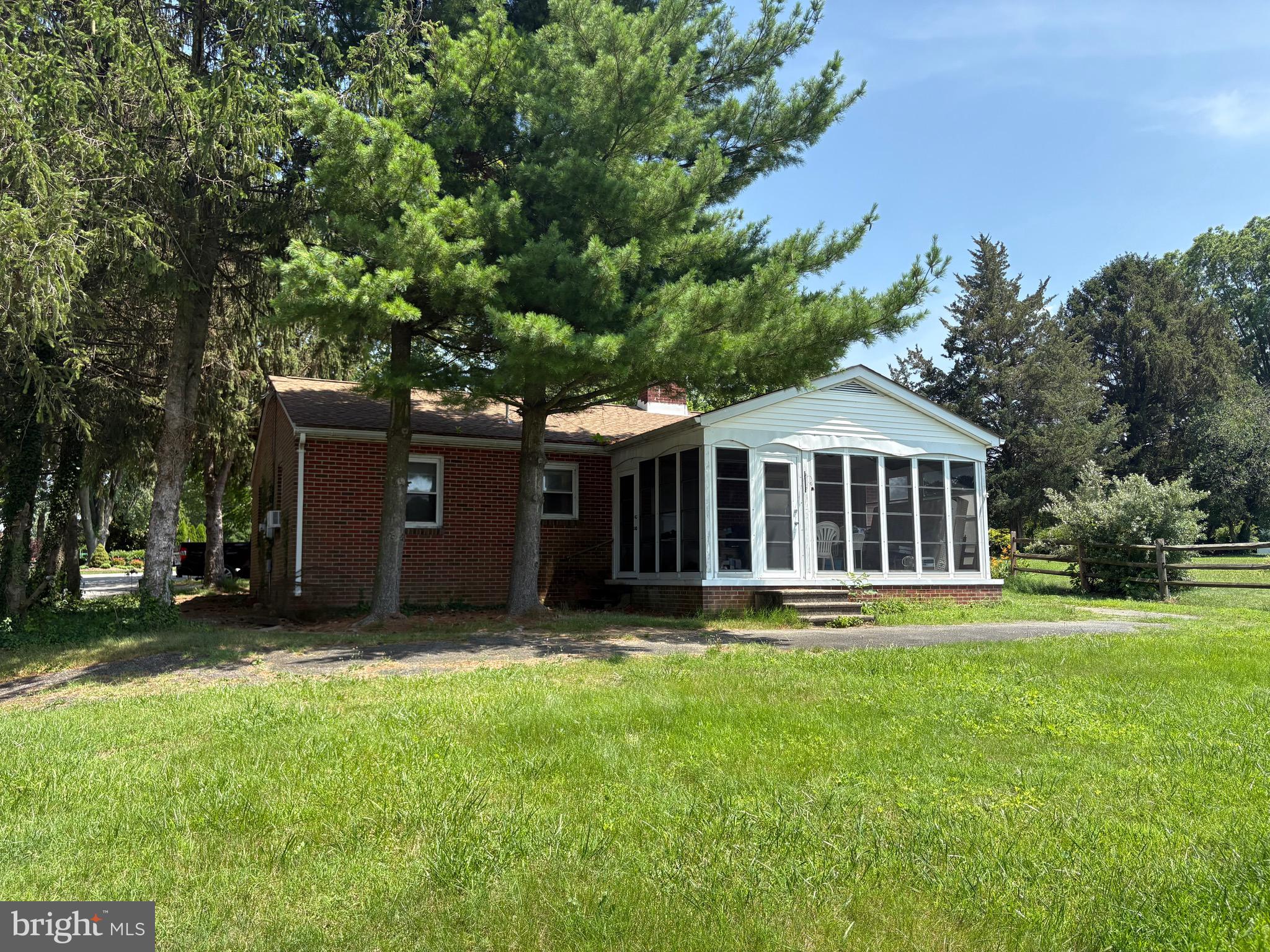 FAIRLEE - Residential