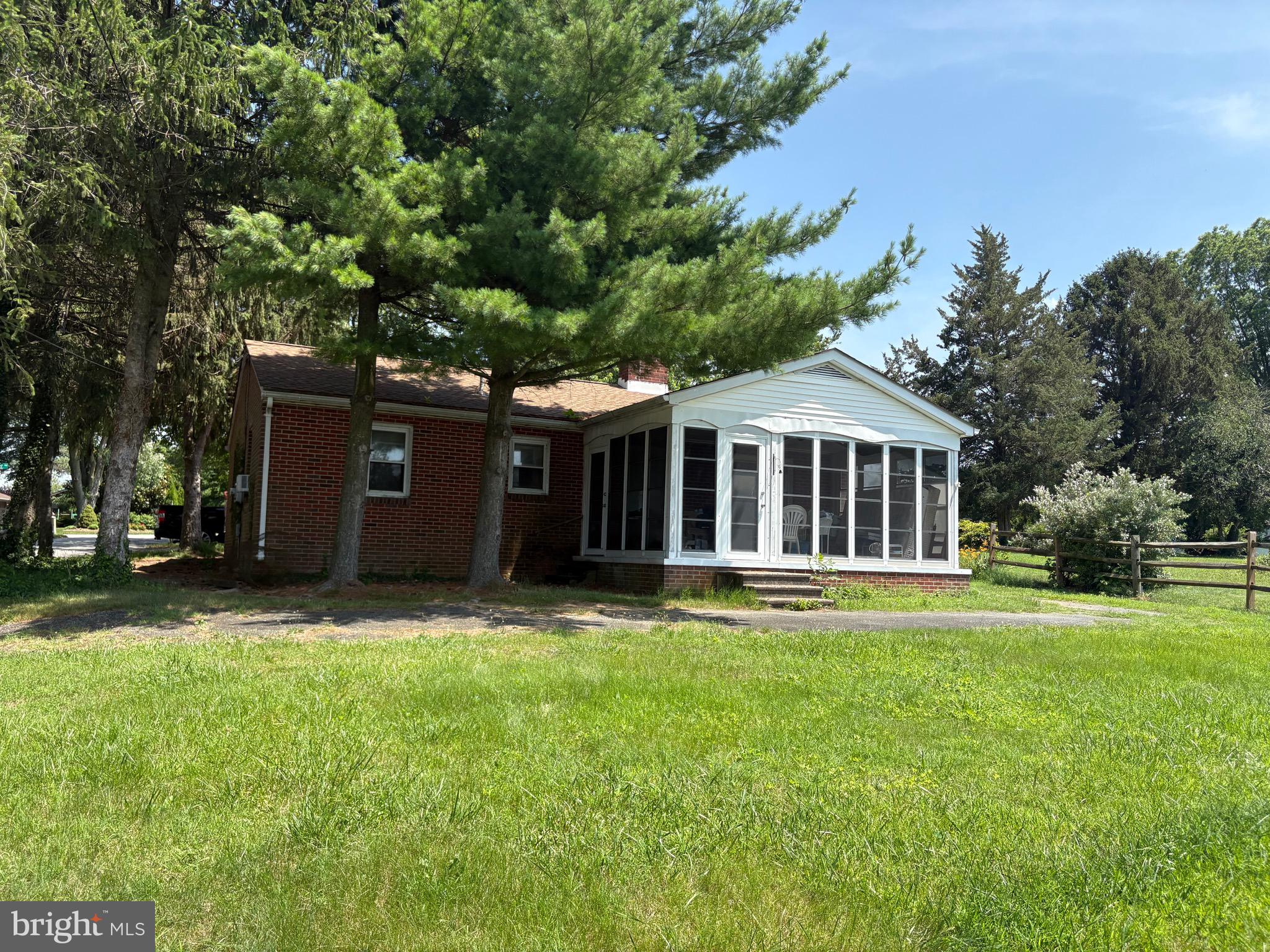 FAIRLEE - Residential